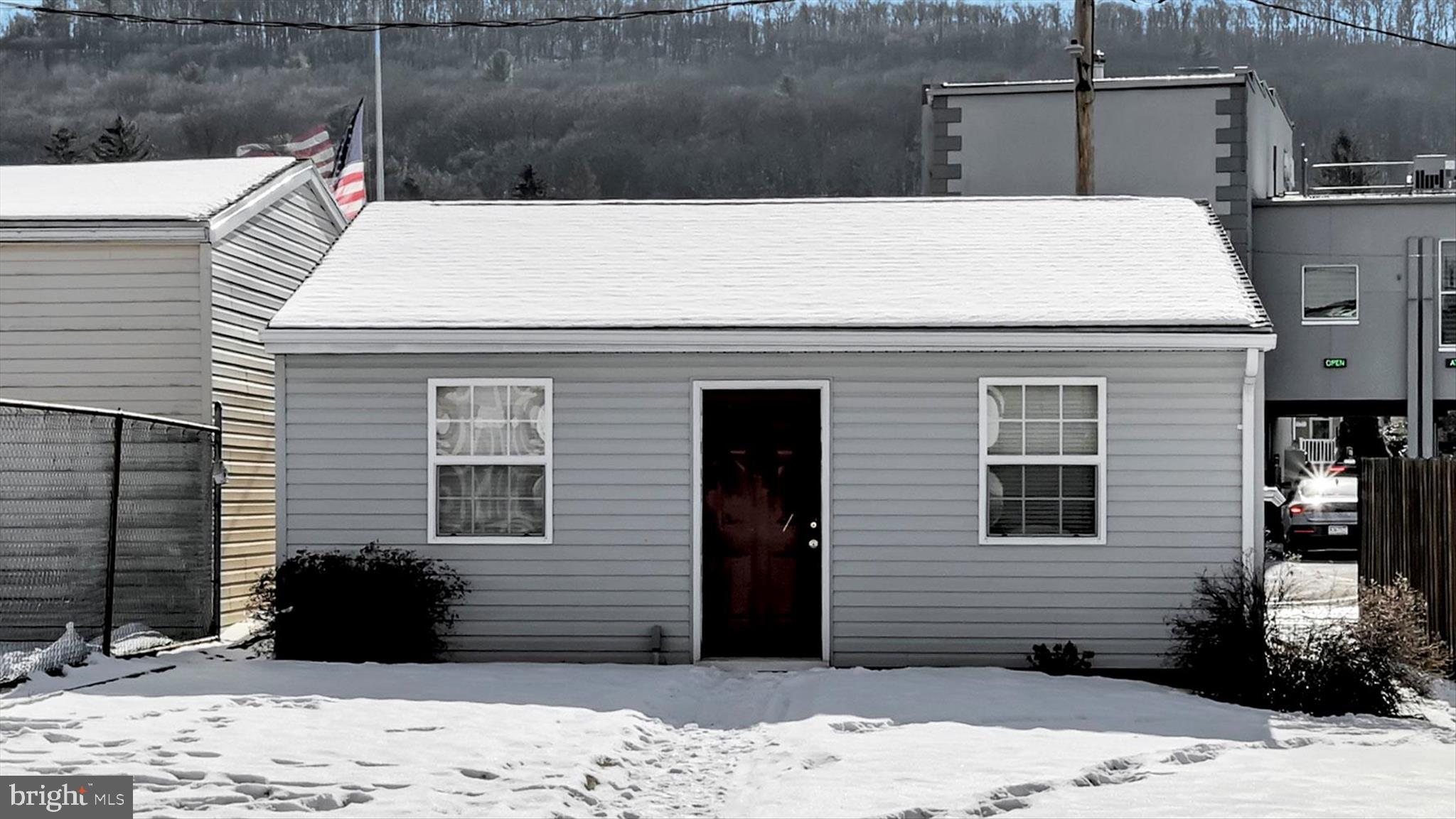 POTTSVILLE - Residential