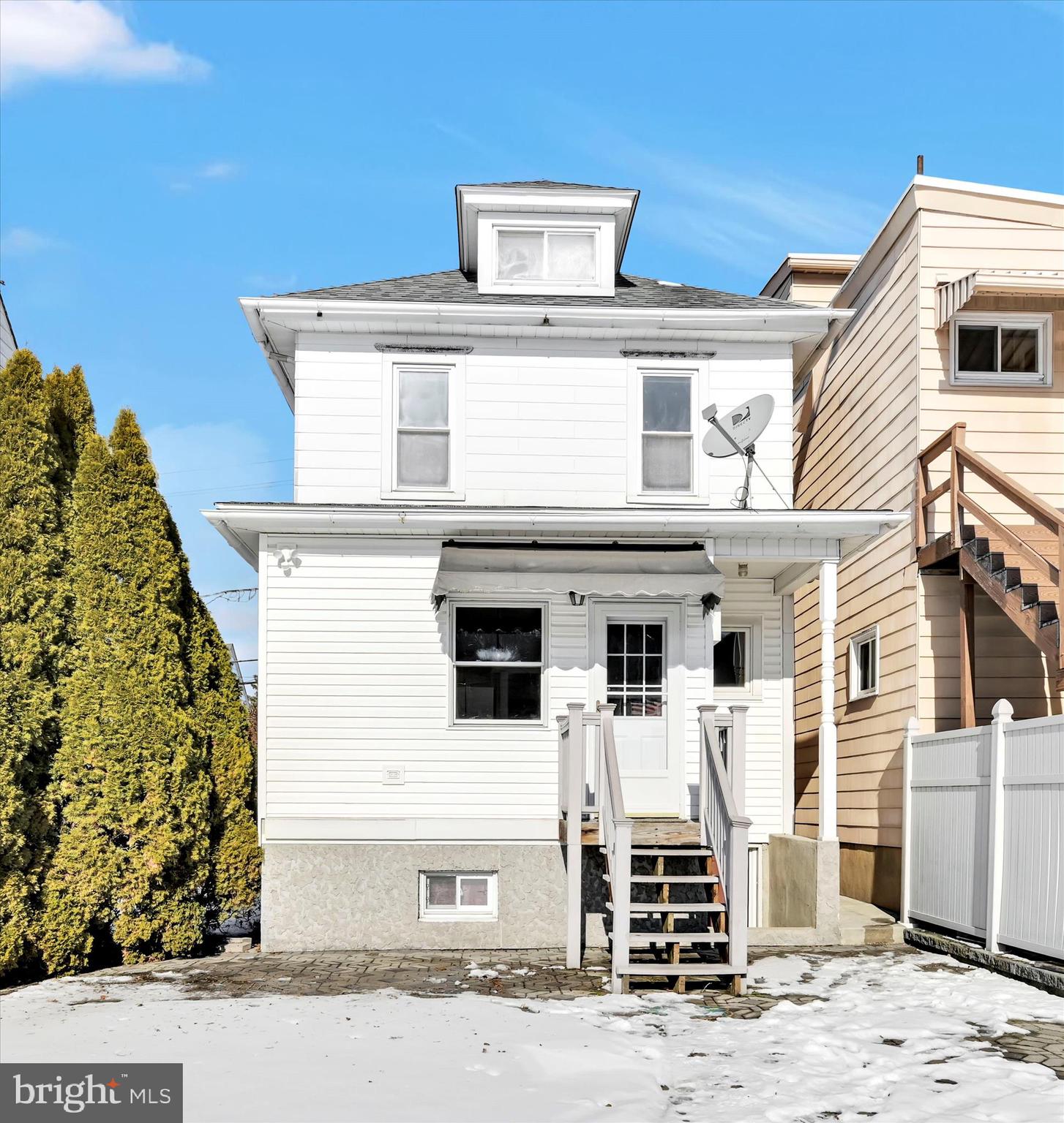 POTTSVILLE - Residential