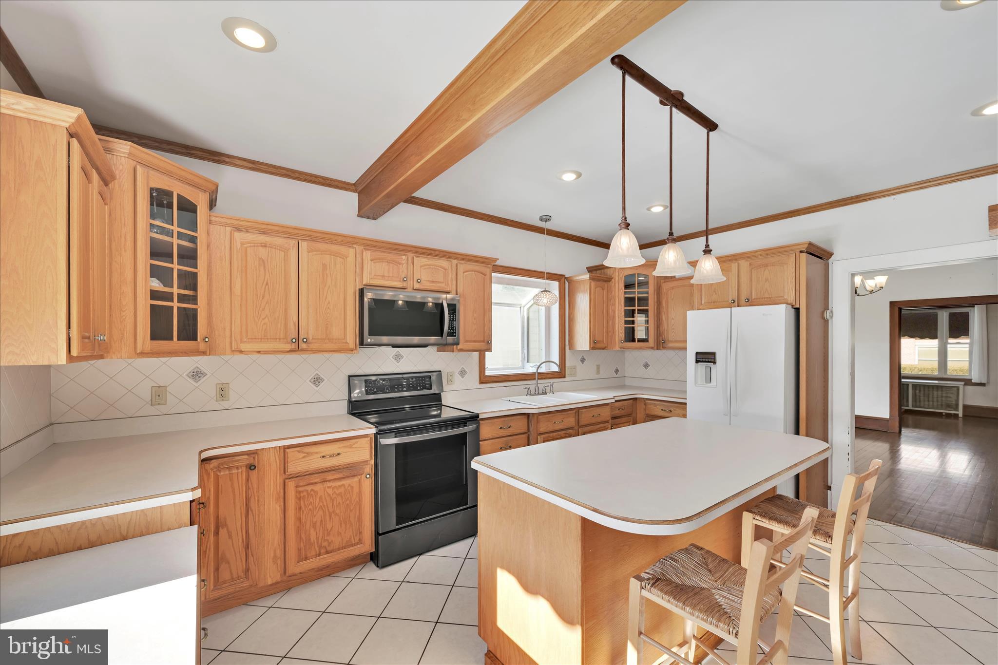 POTTSVILLE - Residential