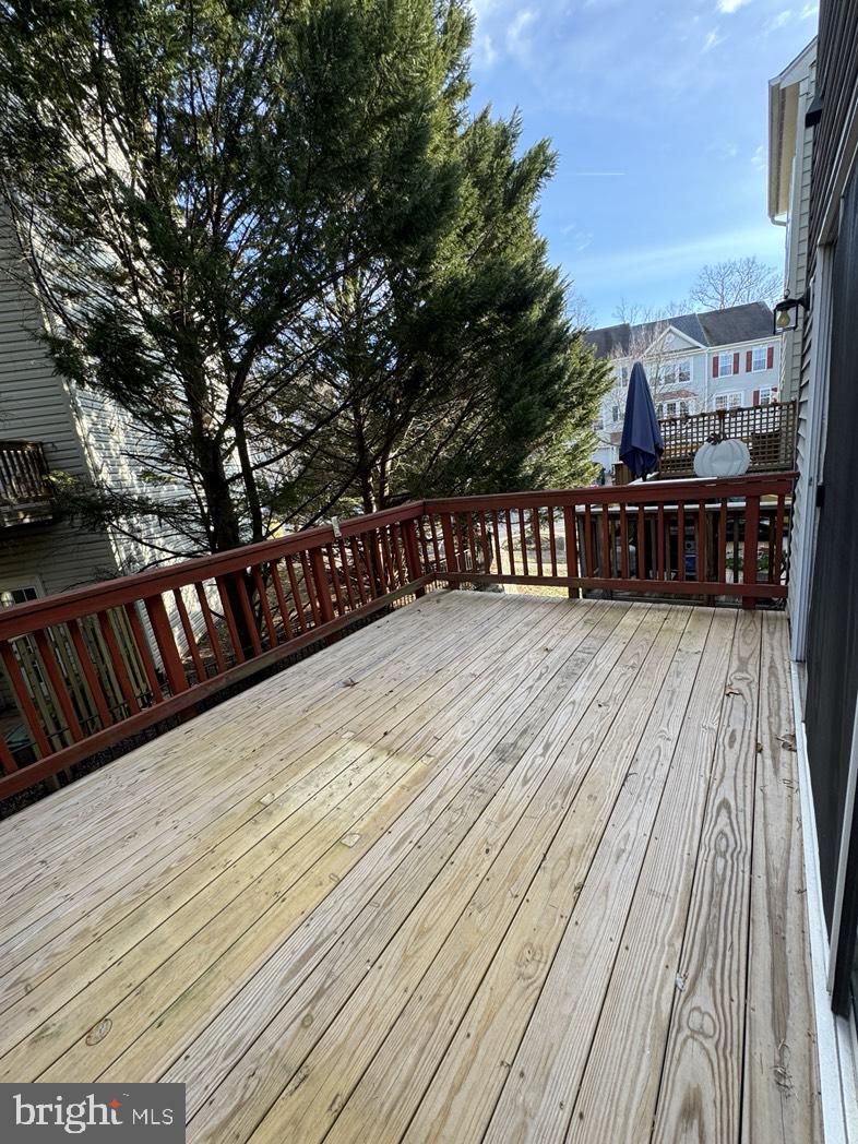 BARR HILL AT INVERNESS - Residential Lease