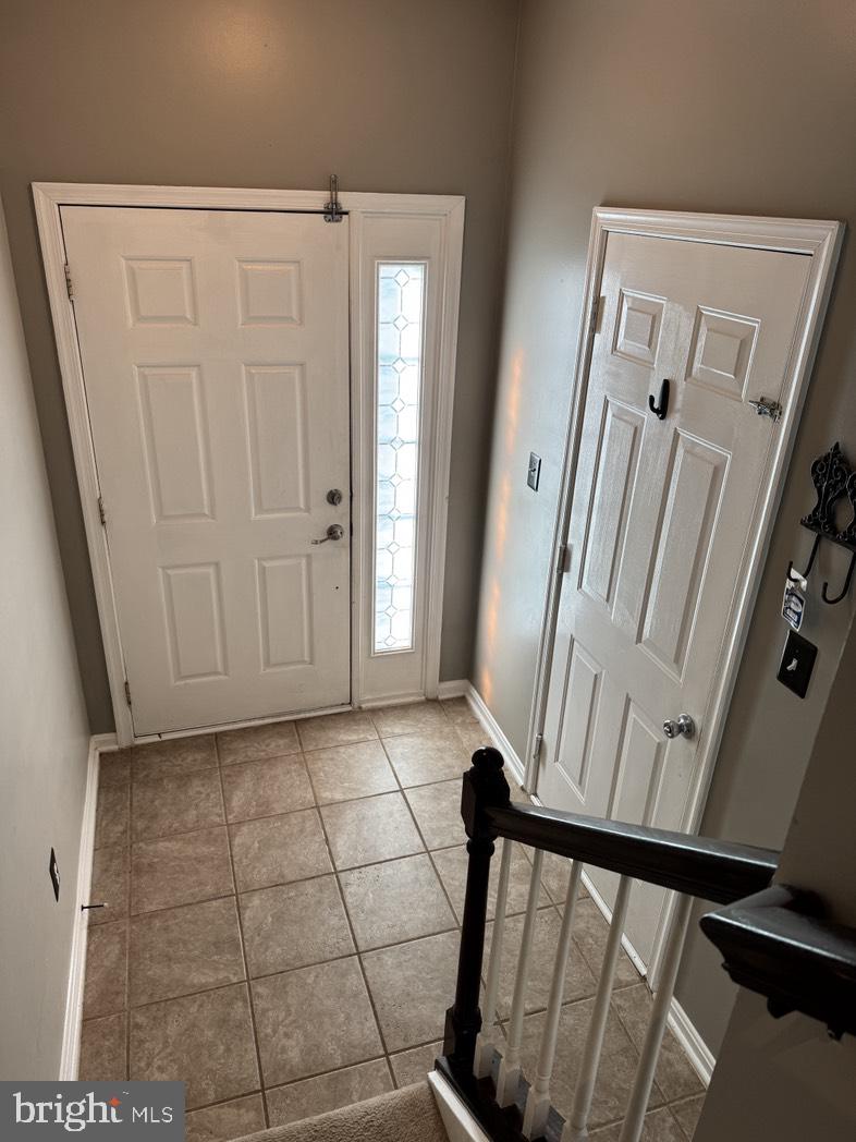 BARR HILL AT INVERNESS - Residential Lease