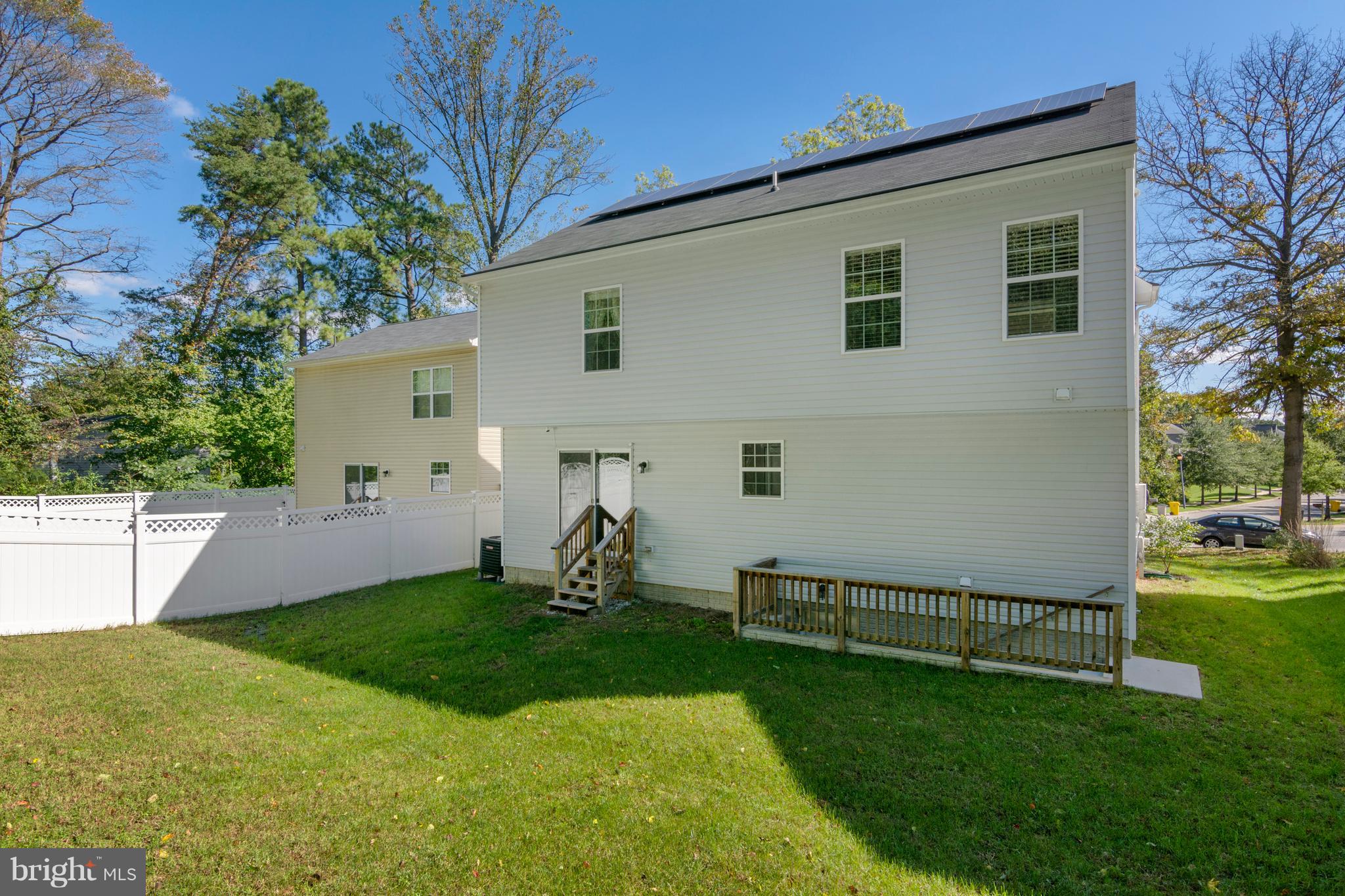 LOUIS BOUYER ESTATES - Residential