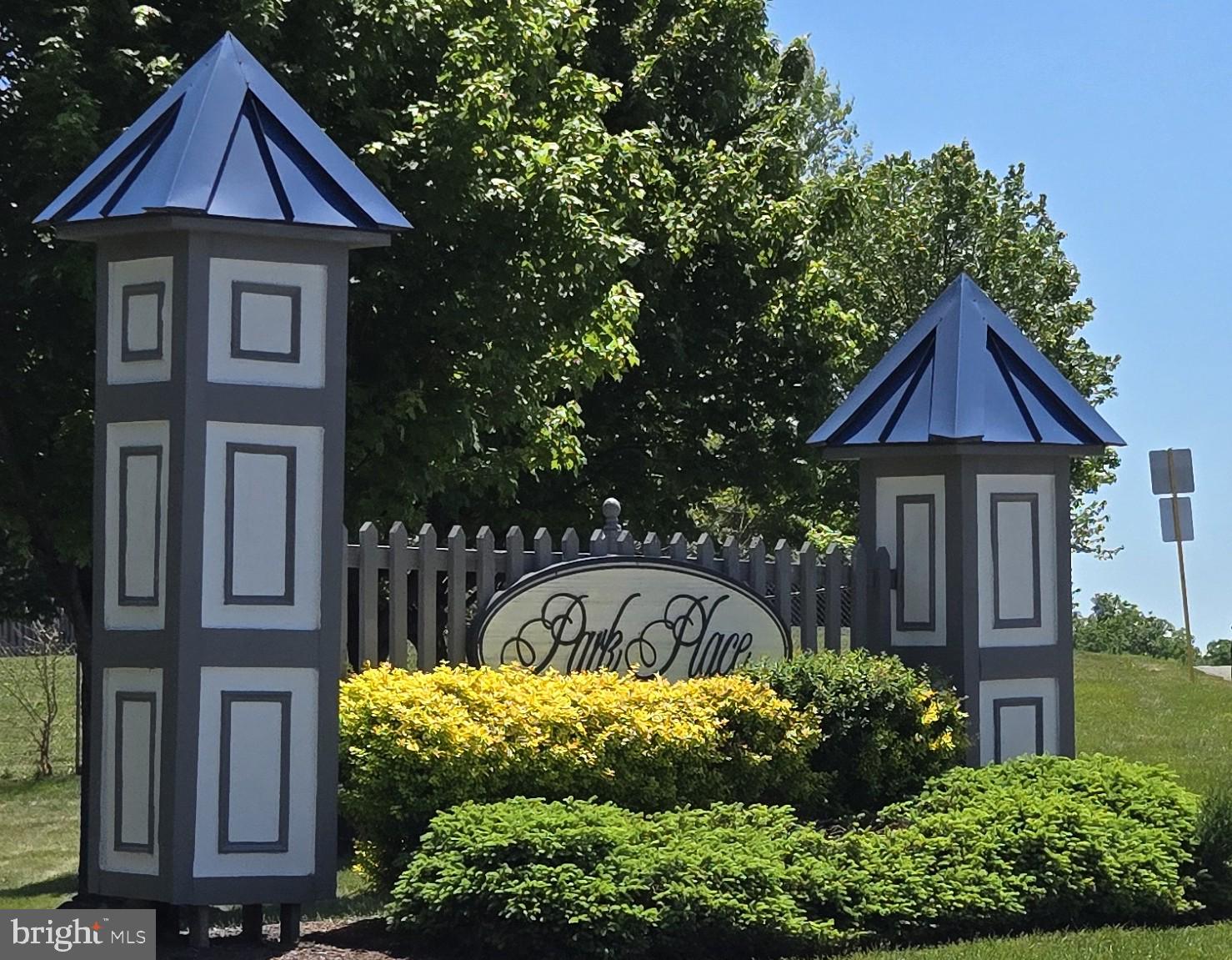 PARK PLACE CONDOMINIUMS - Residential