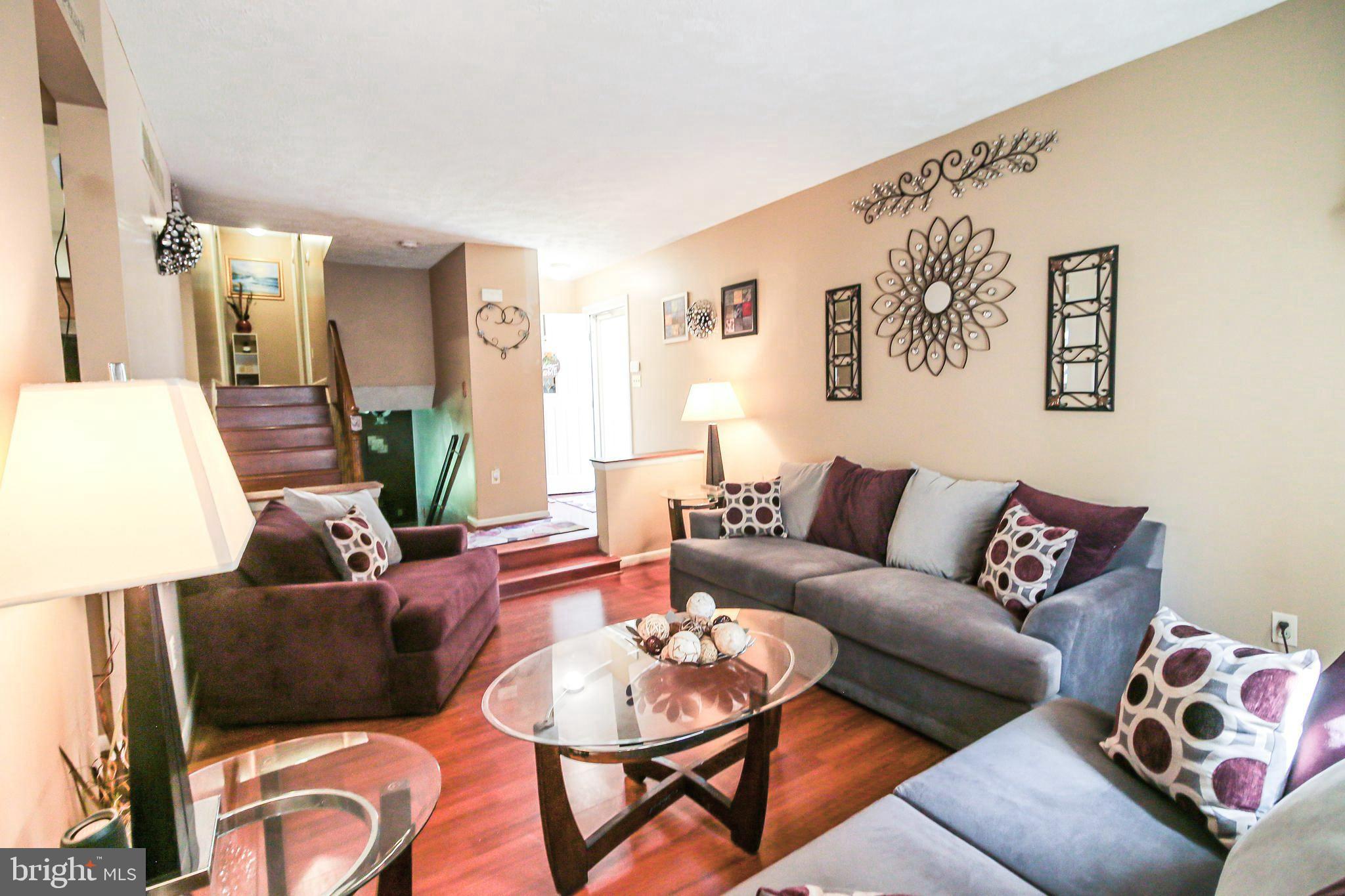 JACOBSVILLE - Residential