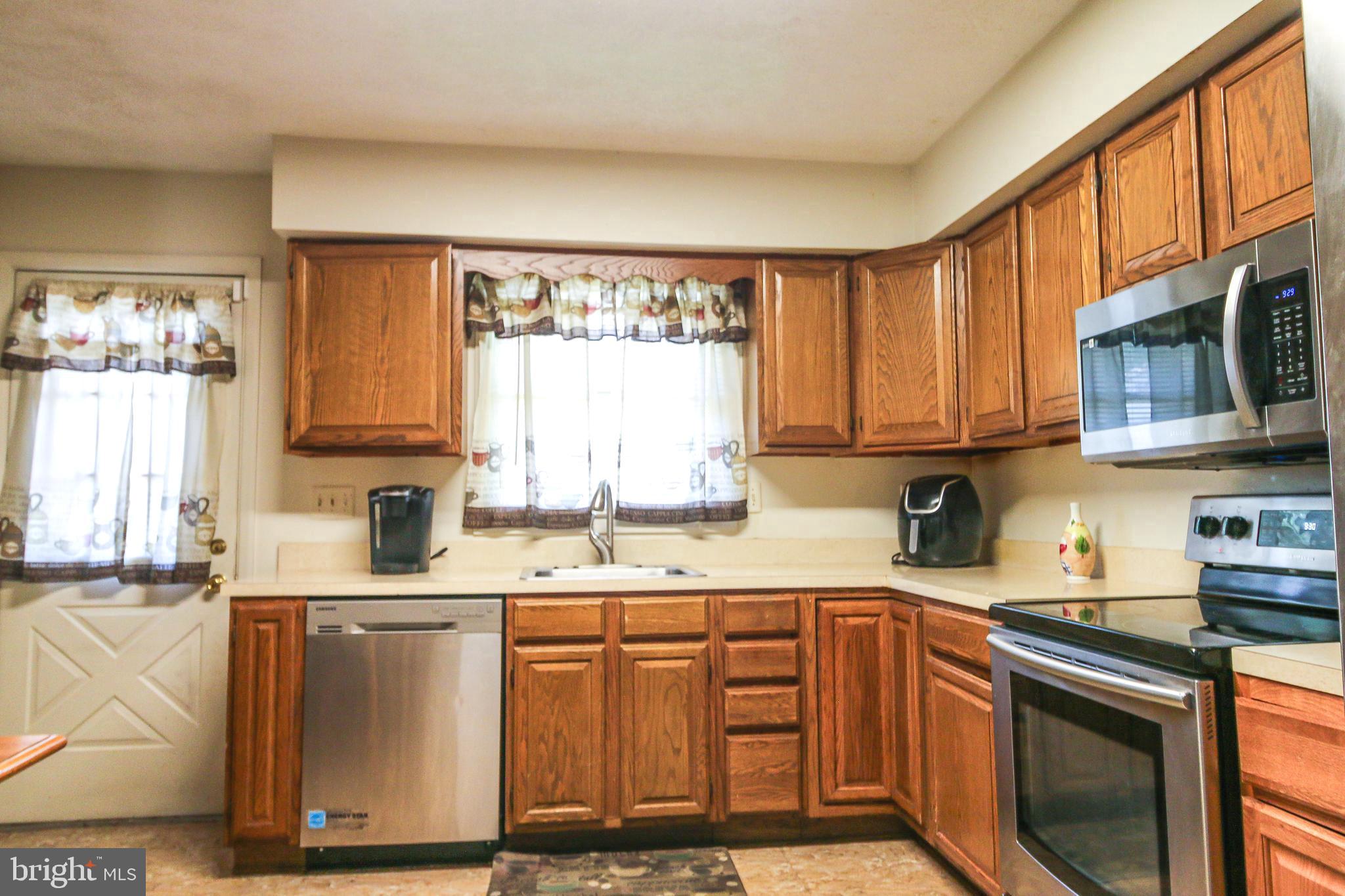 JACOBSVILLE - Residential