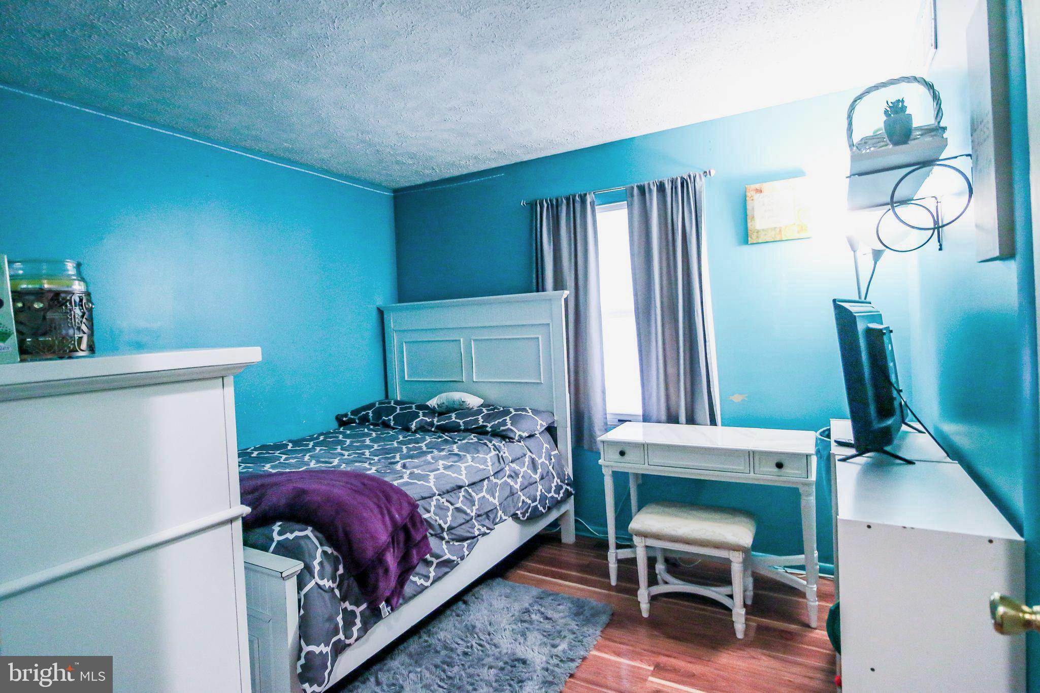 JACOBSVILLE - Residential