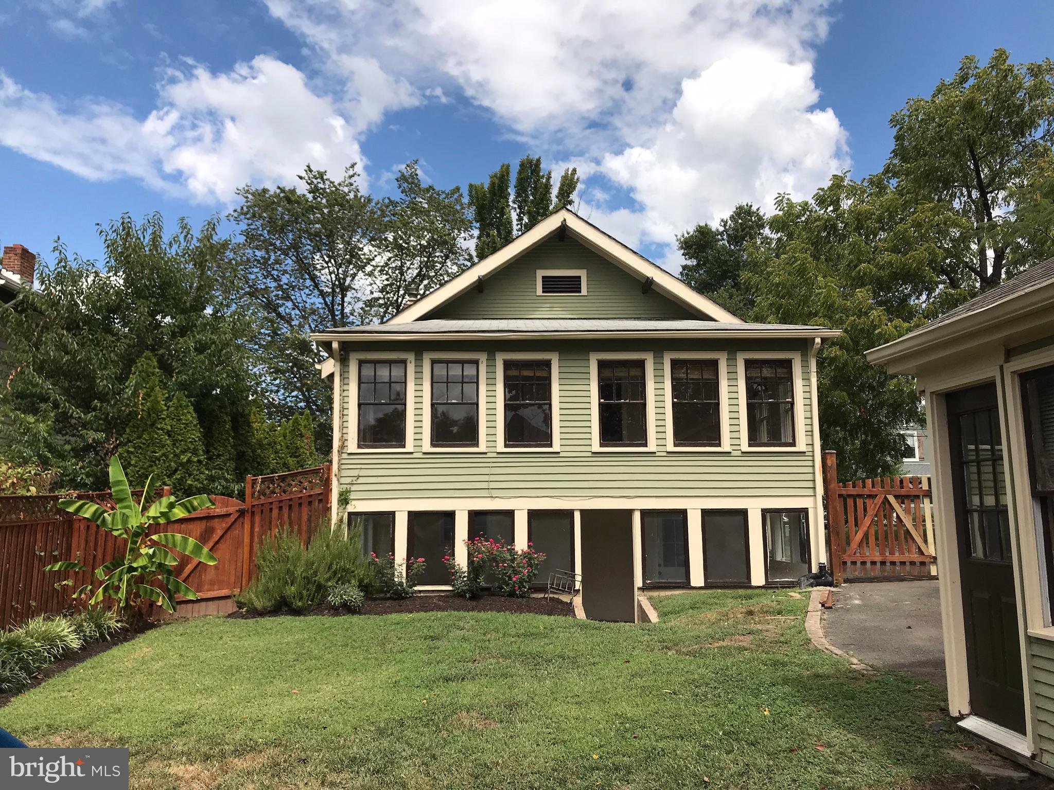 DEL RAY - Residential Lease