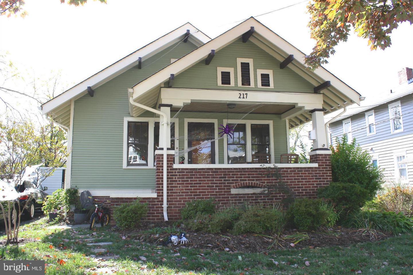 DEL RAY - Residential Lease