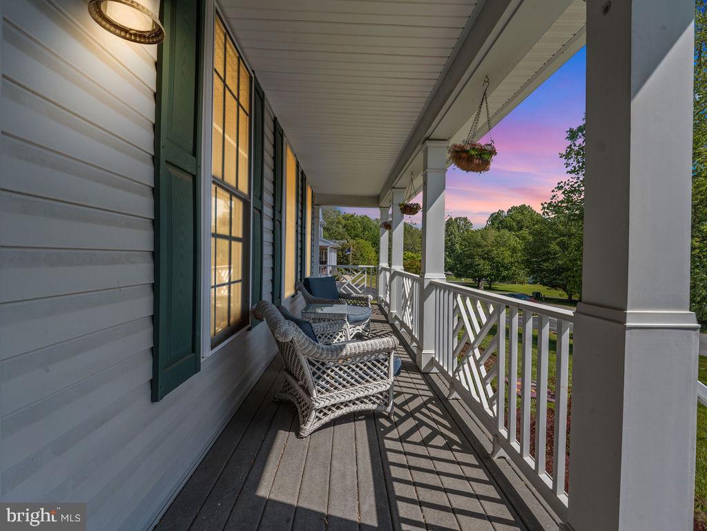CROSS POINT - Residential