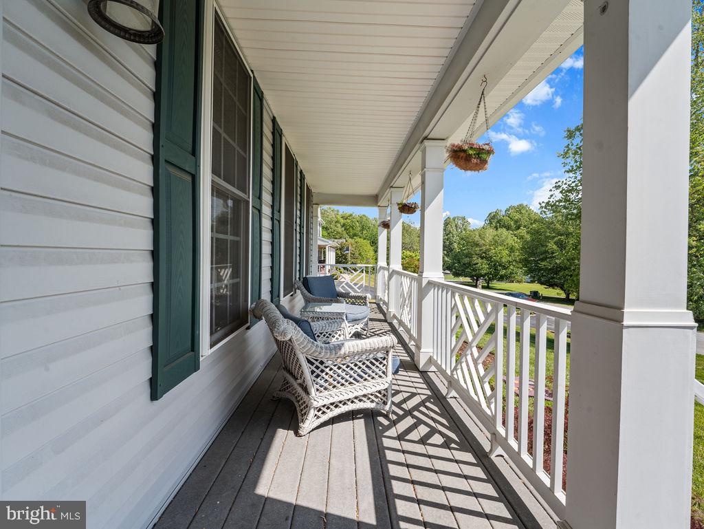 CROSS POINT - Residential