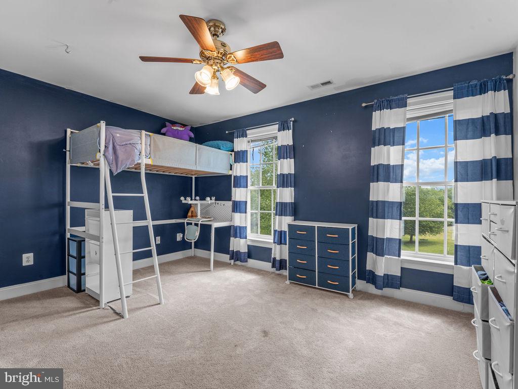 CROSS POINT - Residential