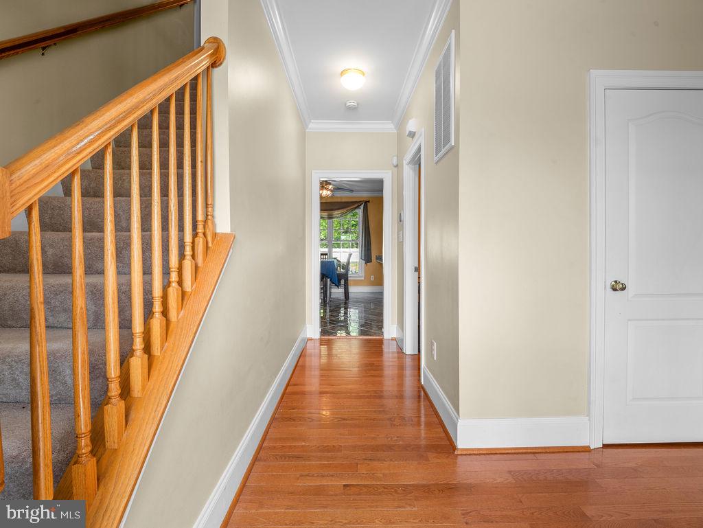 CROSS POINT - Residential