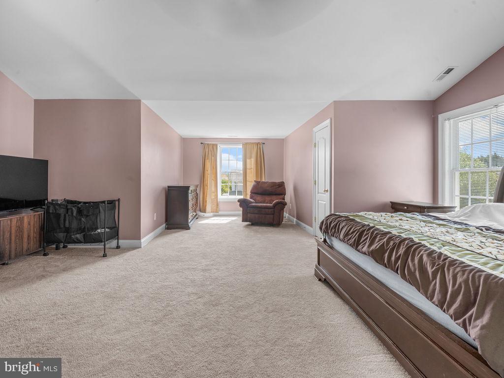 CROSS POINT - Residential