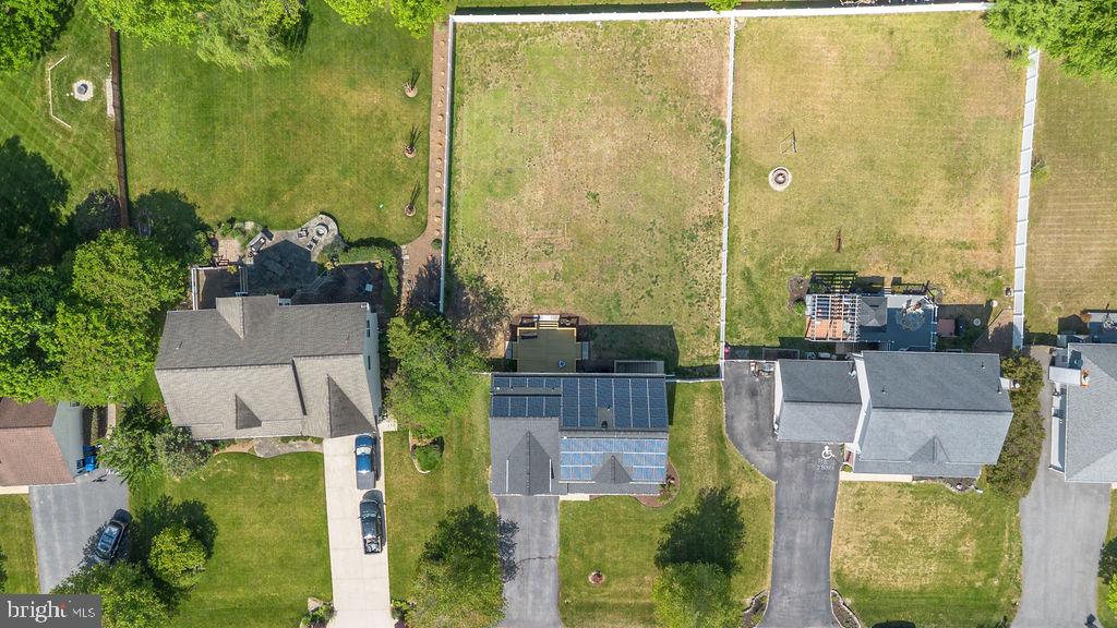 CROSS POINT - Residential