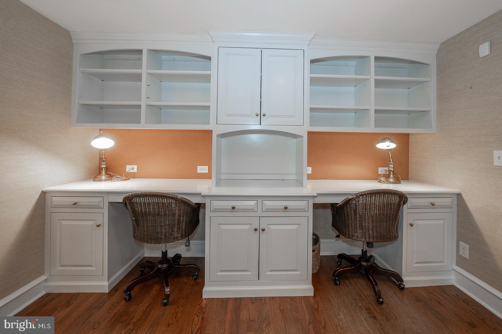 BRYN MAWR - Residential