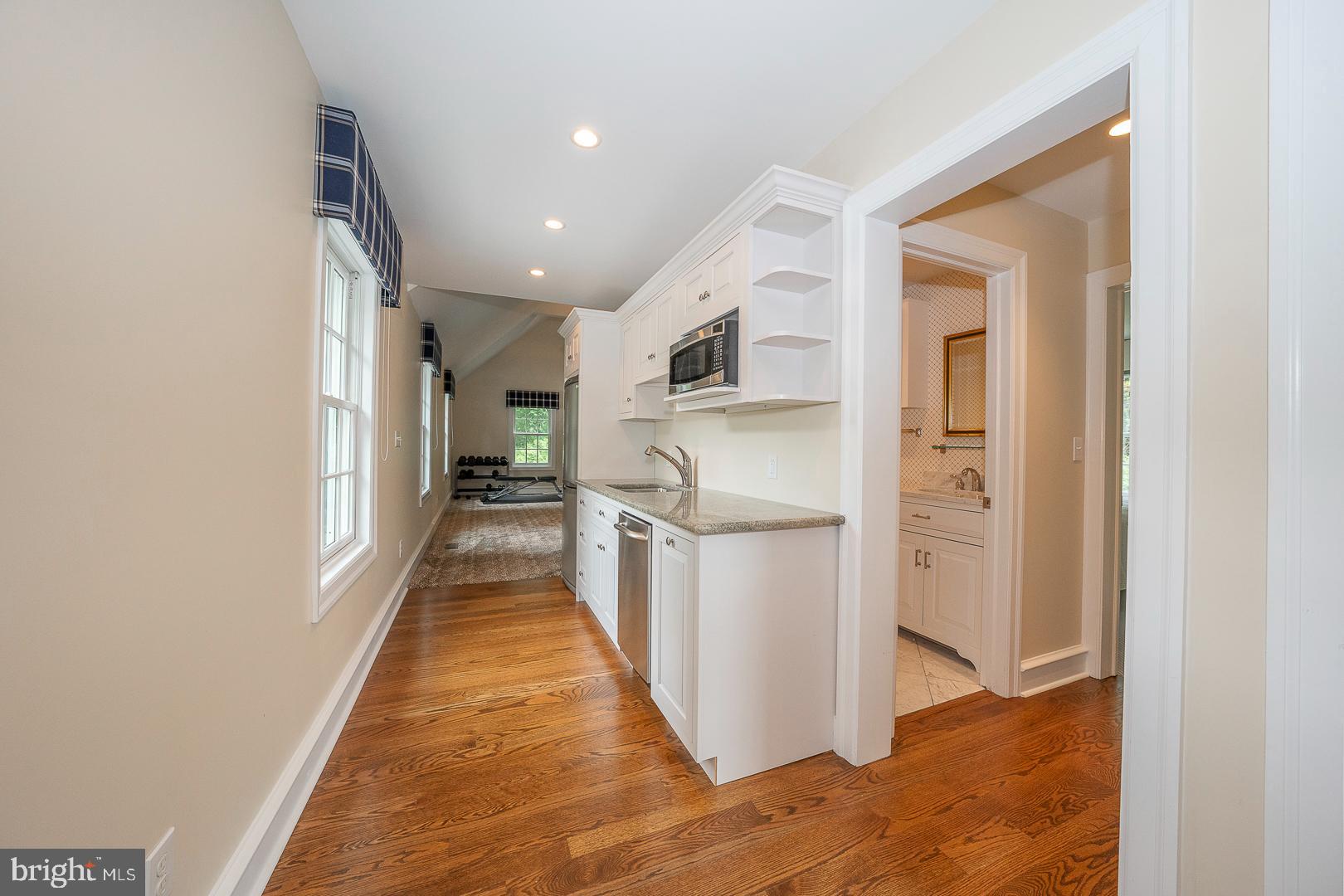 BRYN MAWR - Residential