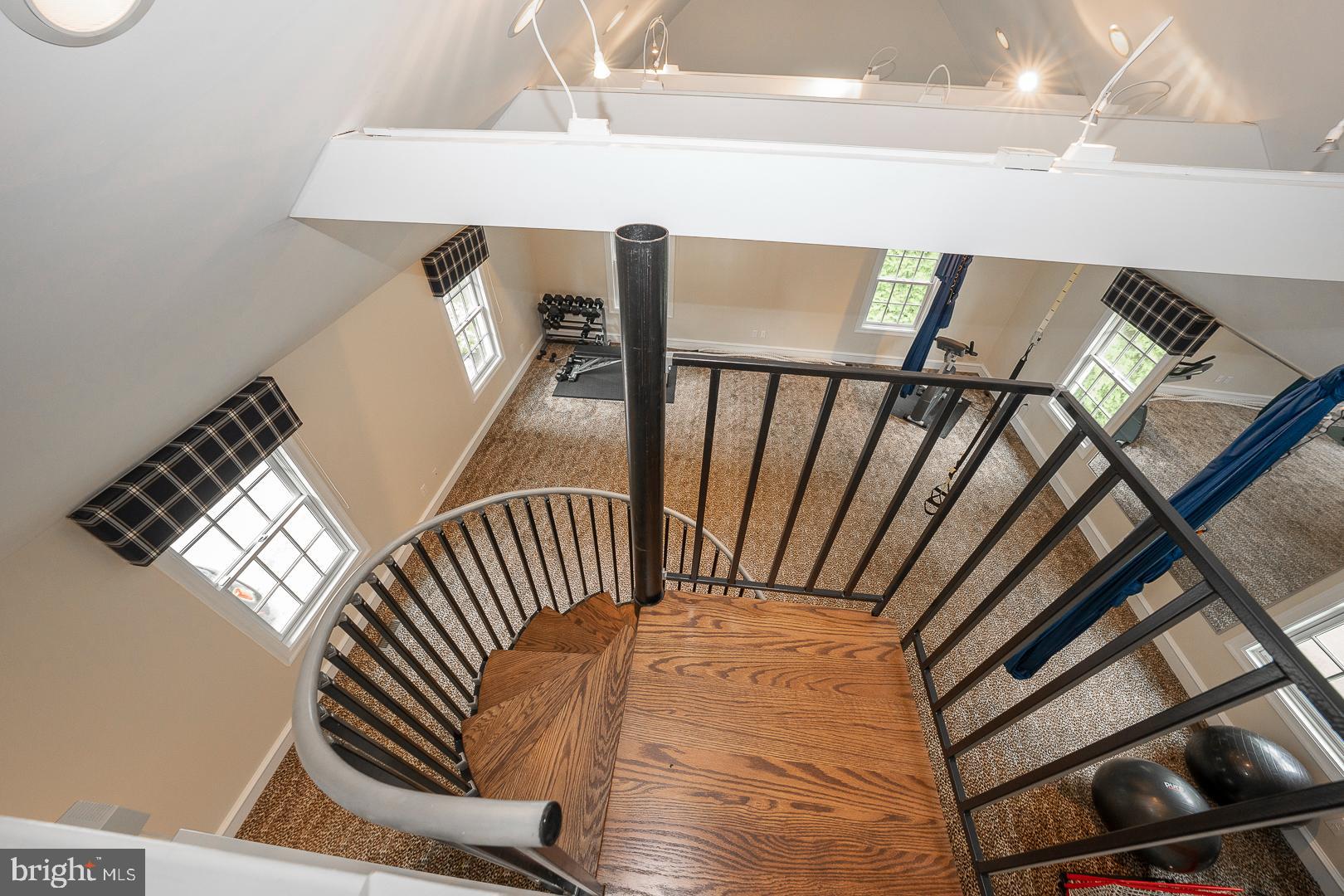 BRYN MAWR - Residential