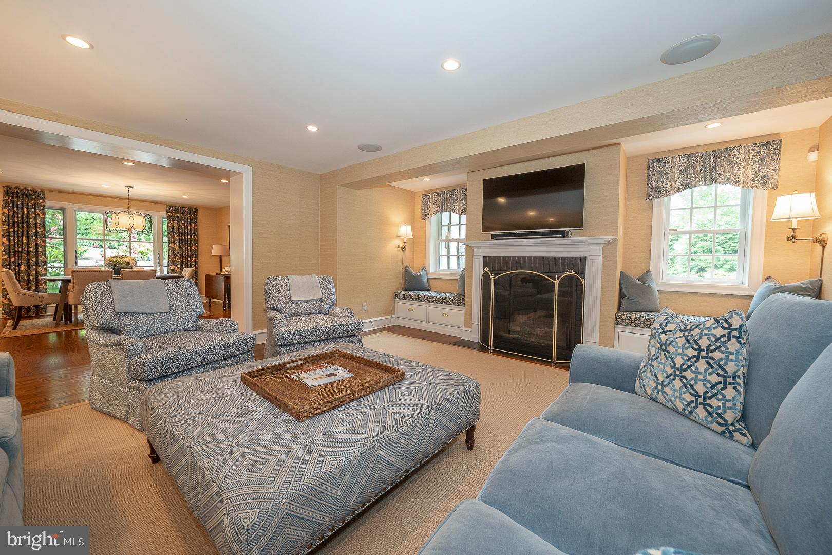 BRYN MAWR - Residential