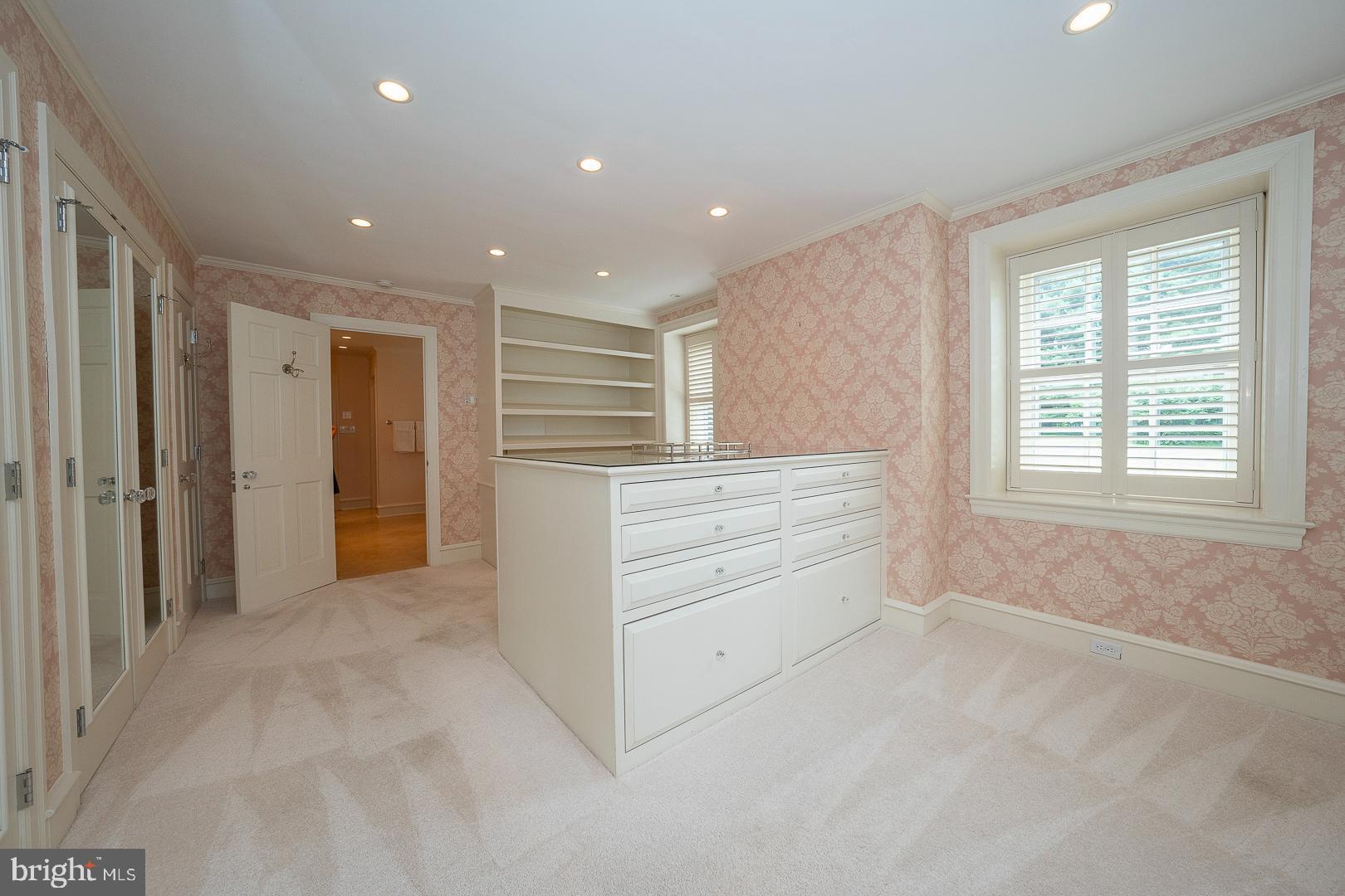 BRYN MAWR - Residential