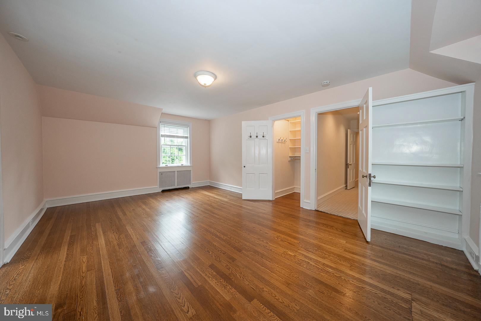 BRYN MAWR - Residential