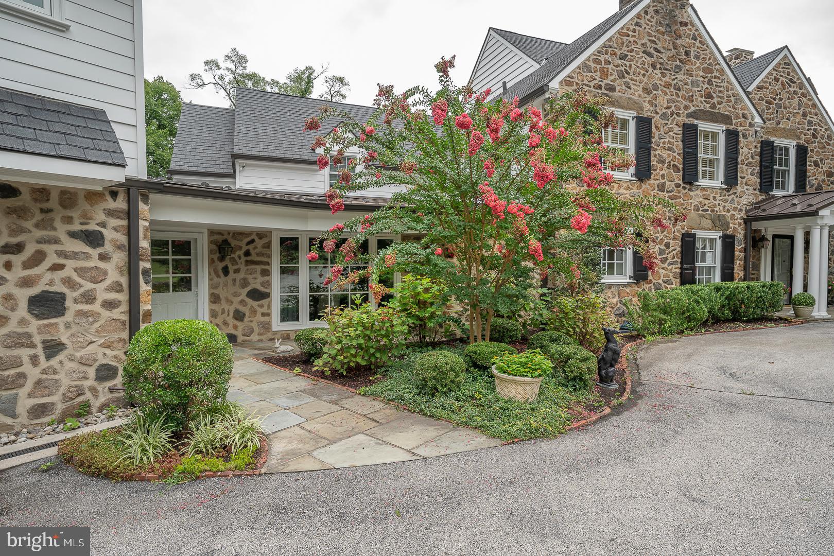 BRYN MAWR - Residential