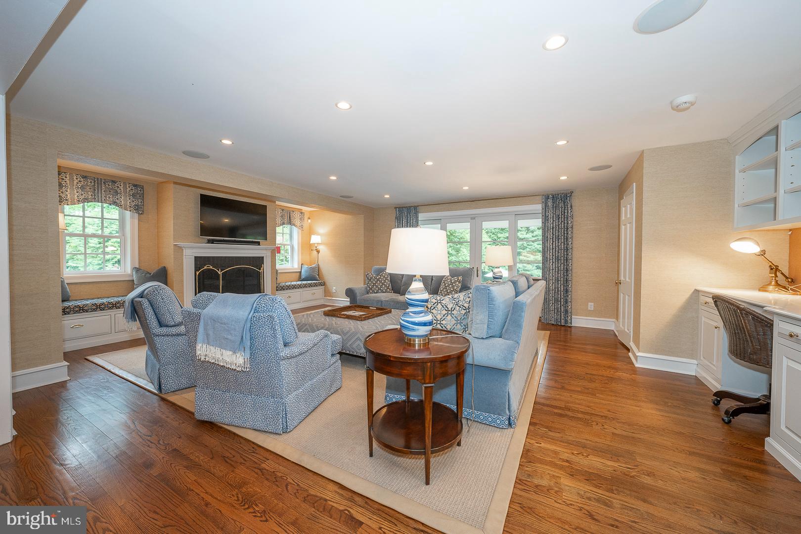 BRYN MAWR - Residential