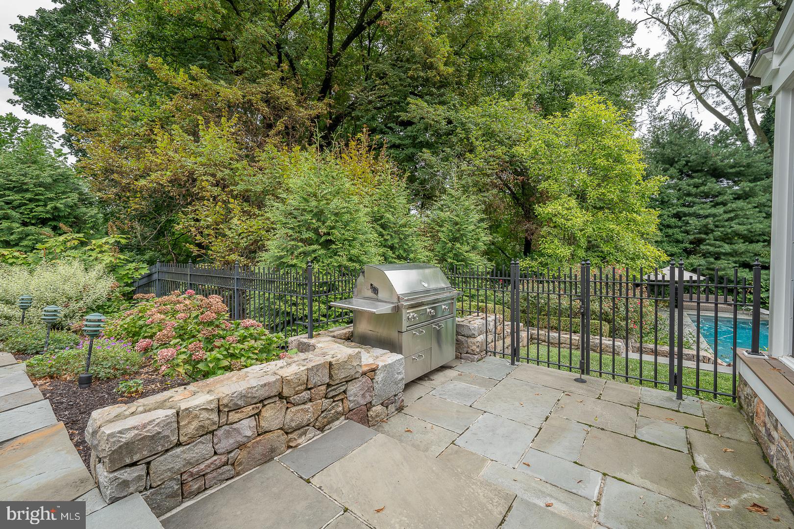 BRYN MAWR - Residential