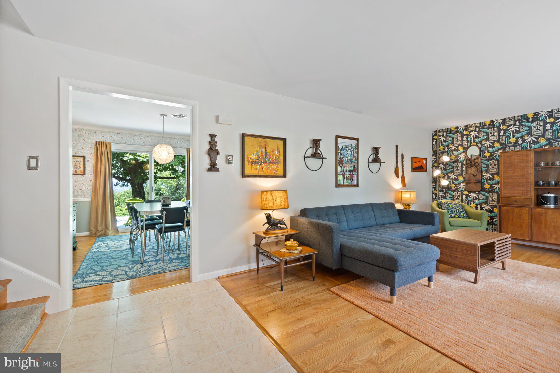 MIDDLETOWN - Residential