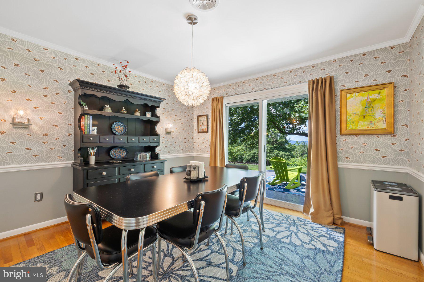 MIDDLETOWN - Residential