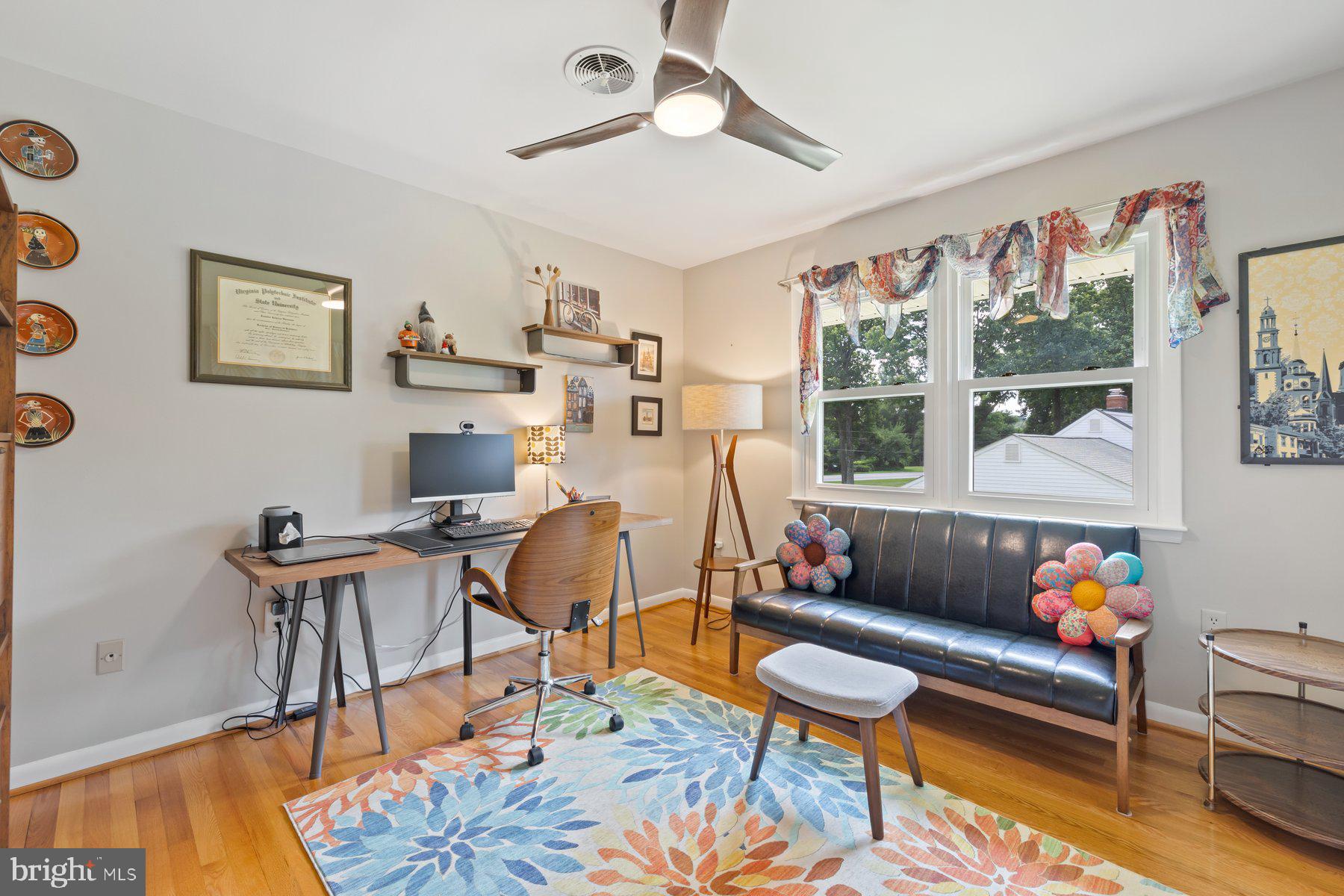 MIDDLETOWN - Residential