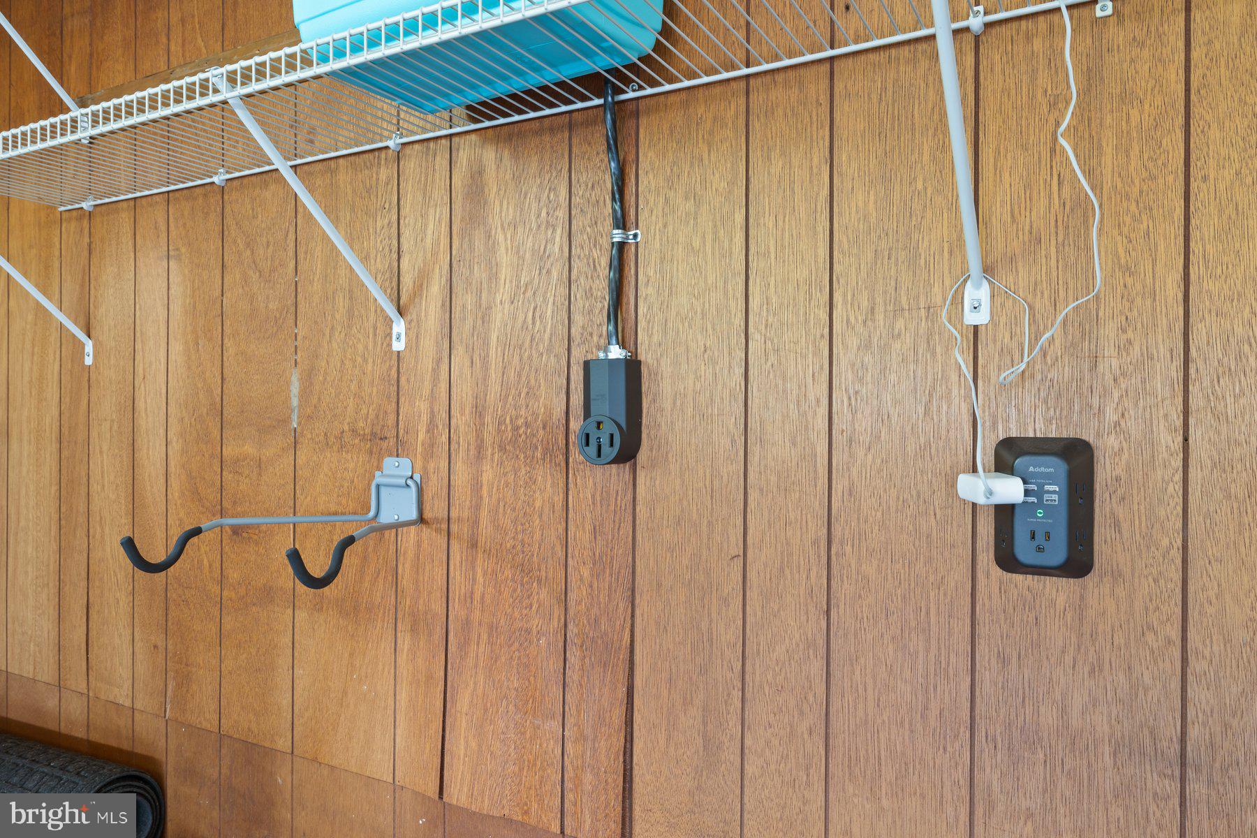 MIDDLETOWN - Residential