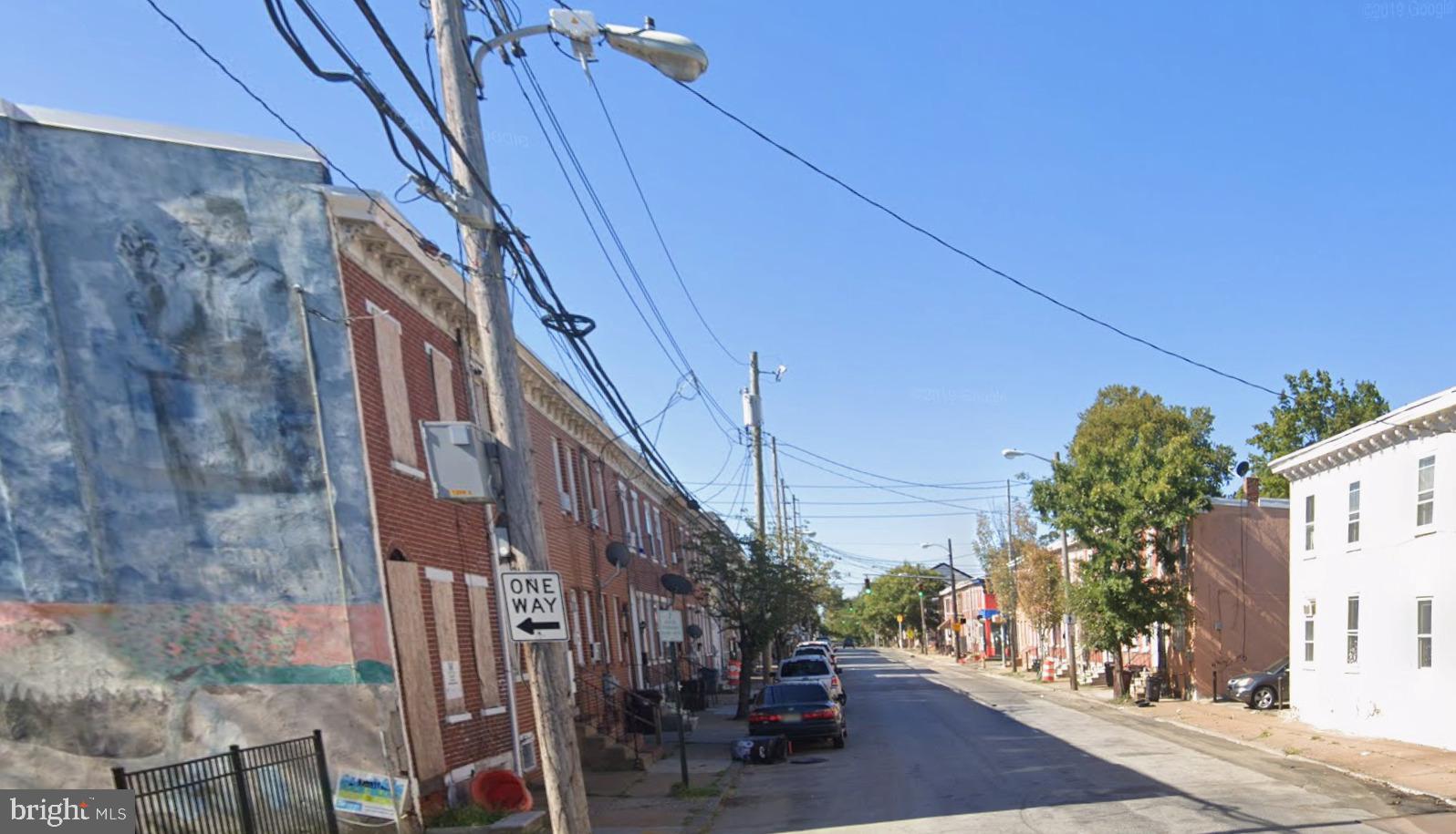 901 N SPRUCE STREET