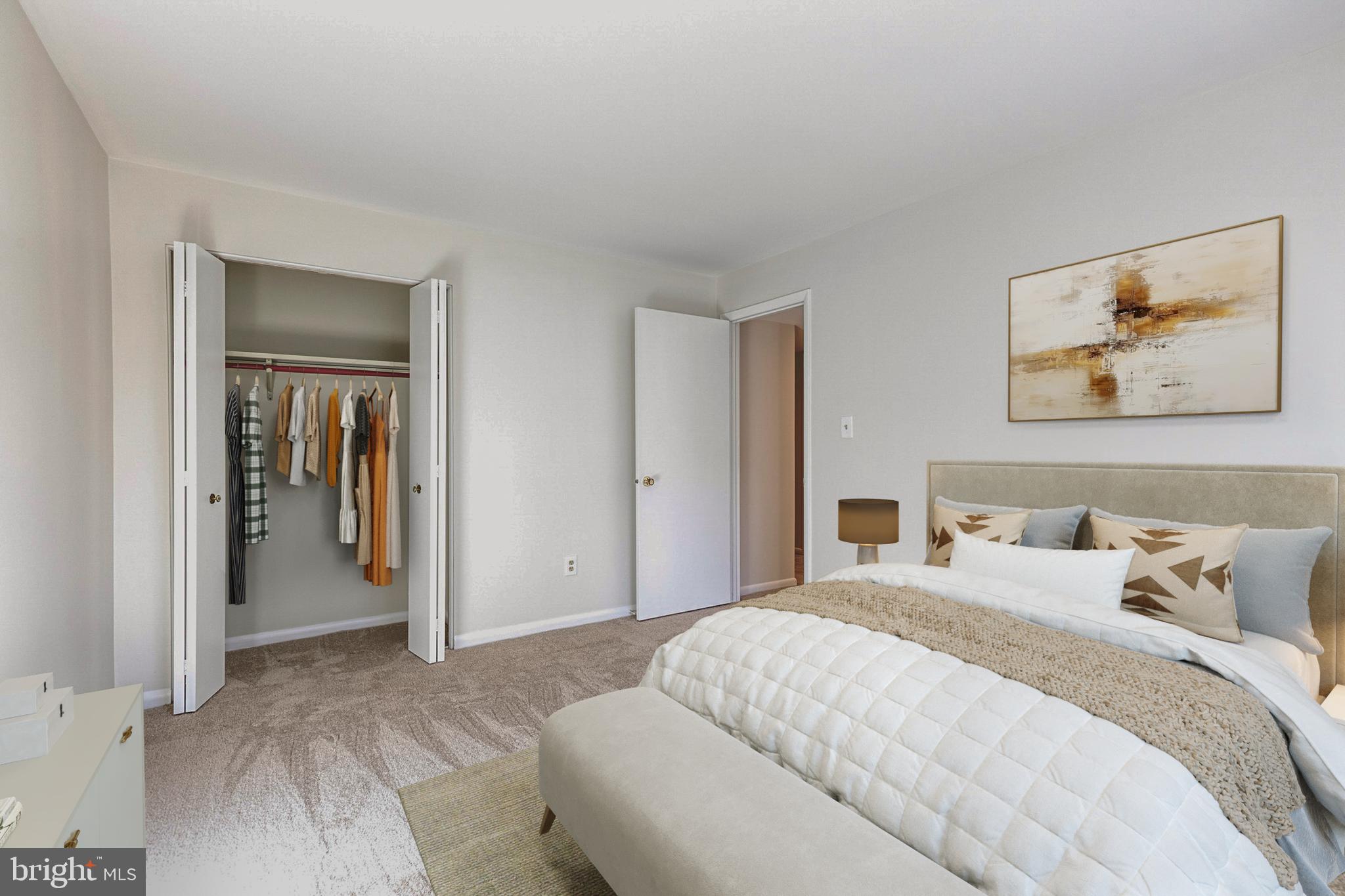 SHEPHERDS KNOLL GARDEN - Residential