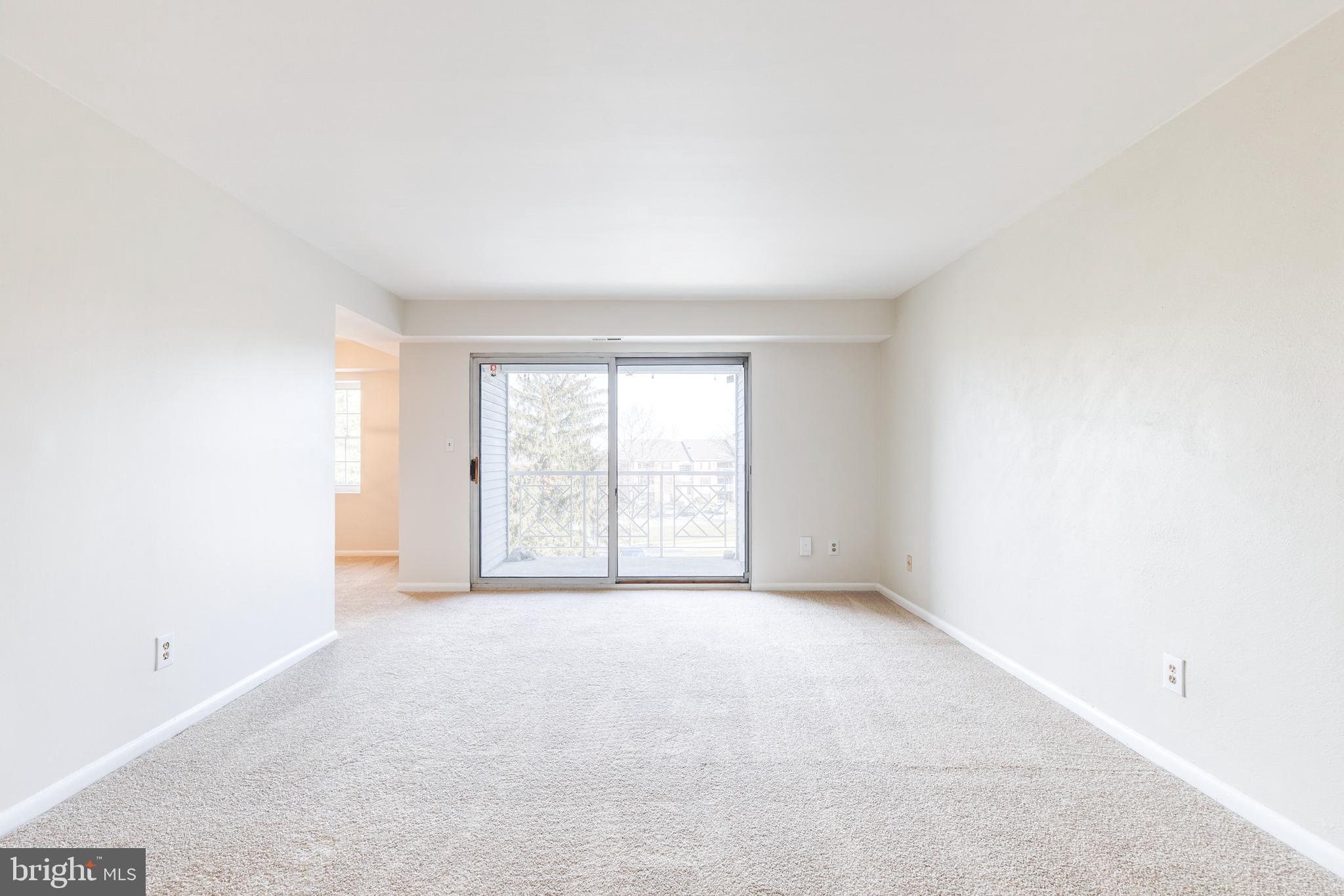 SHEPHERDS KNOLL GARDEN - Residential