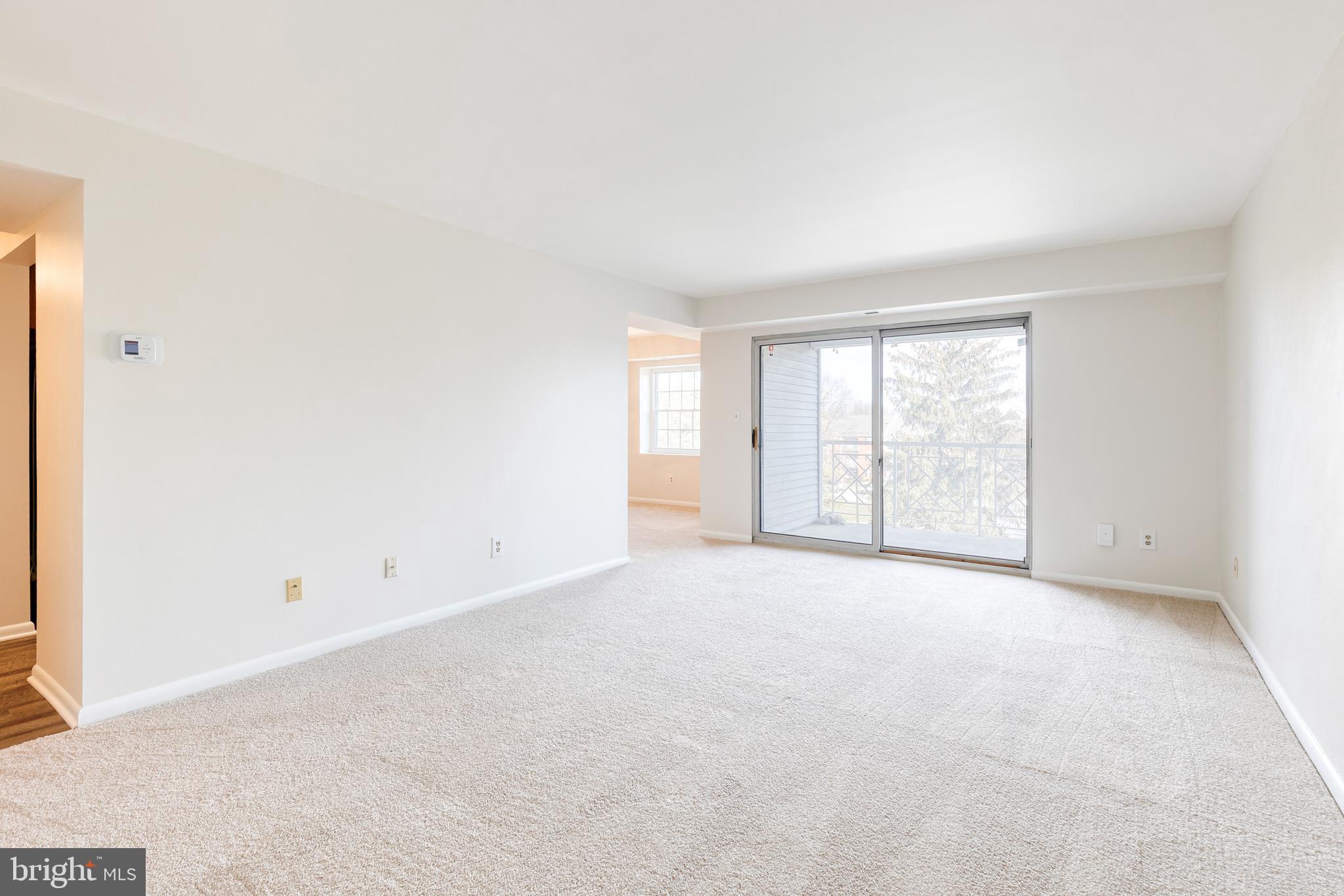 SHEPHERDS KNOLL GARDEN - Residential