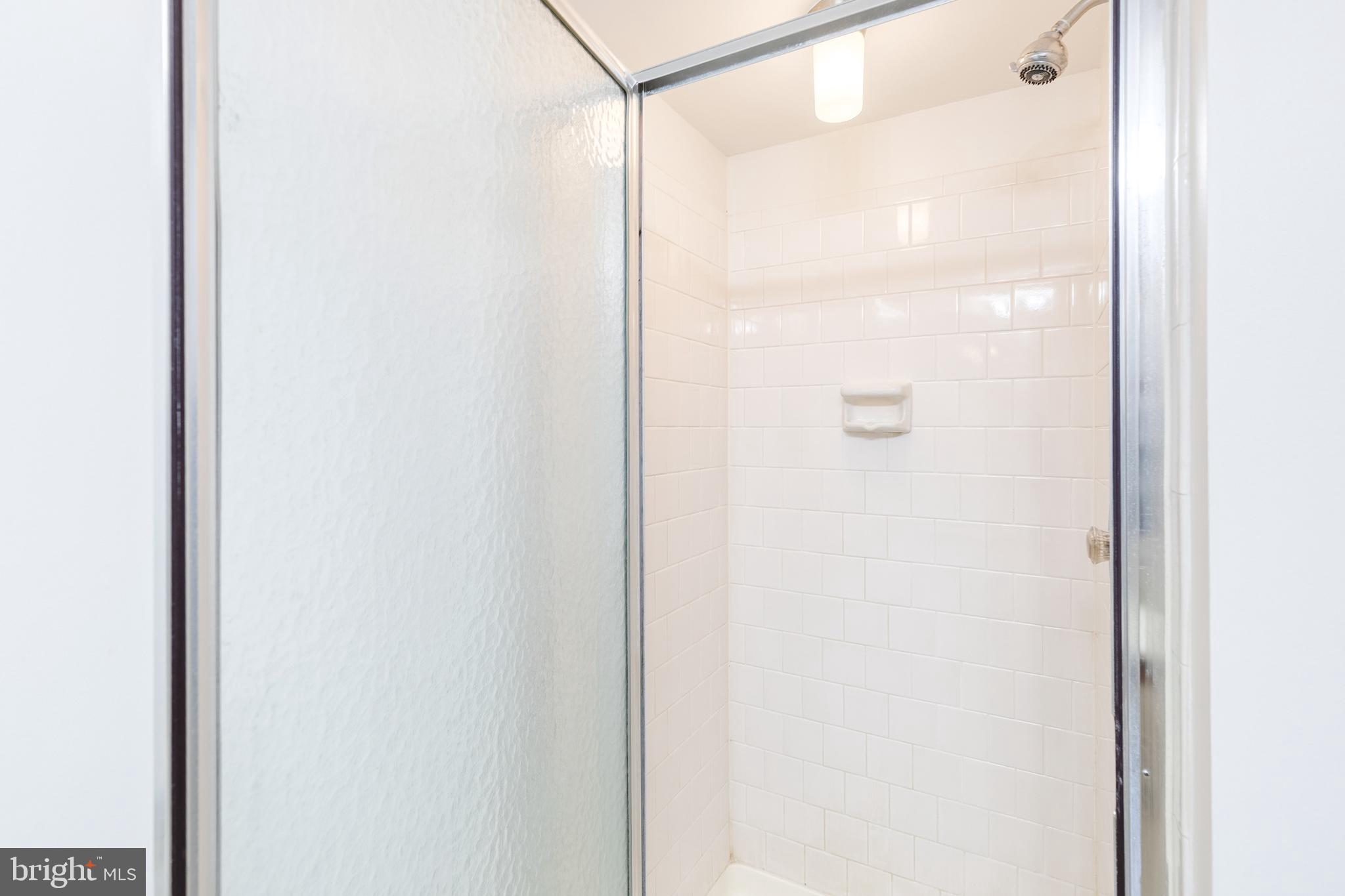 SHEPHERDS KNOLL GARDEN - Residential