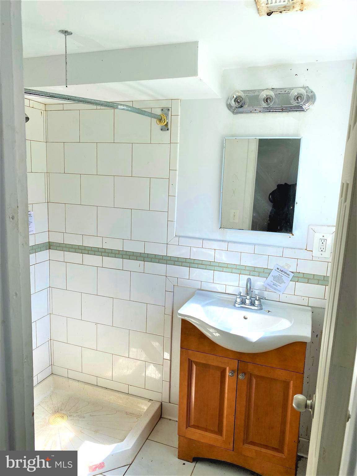 AUTH VILLAGE - Residential