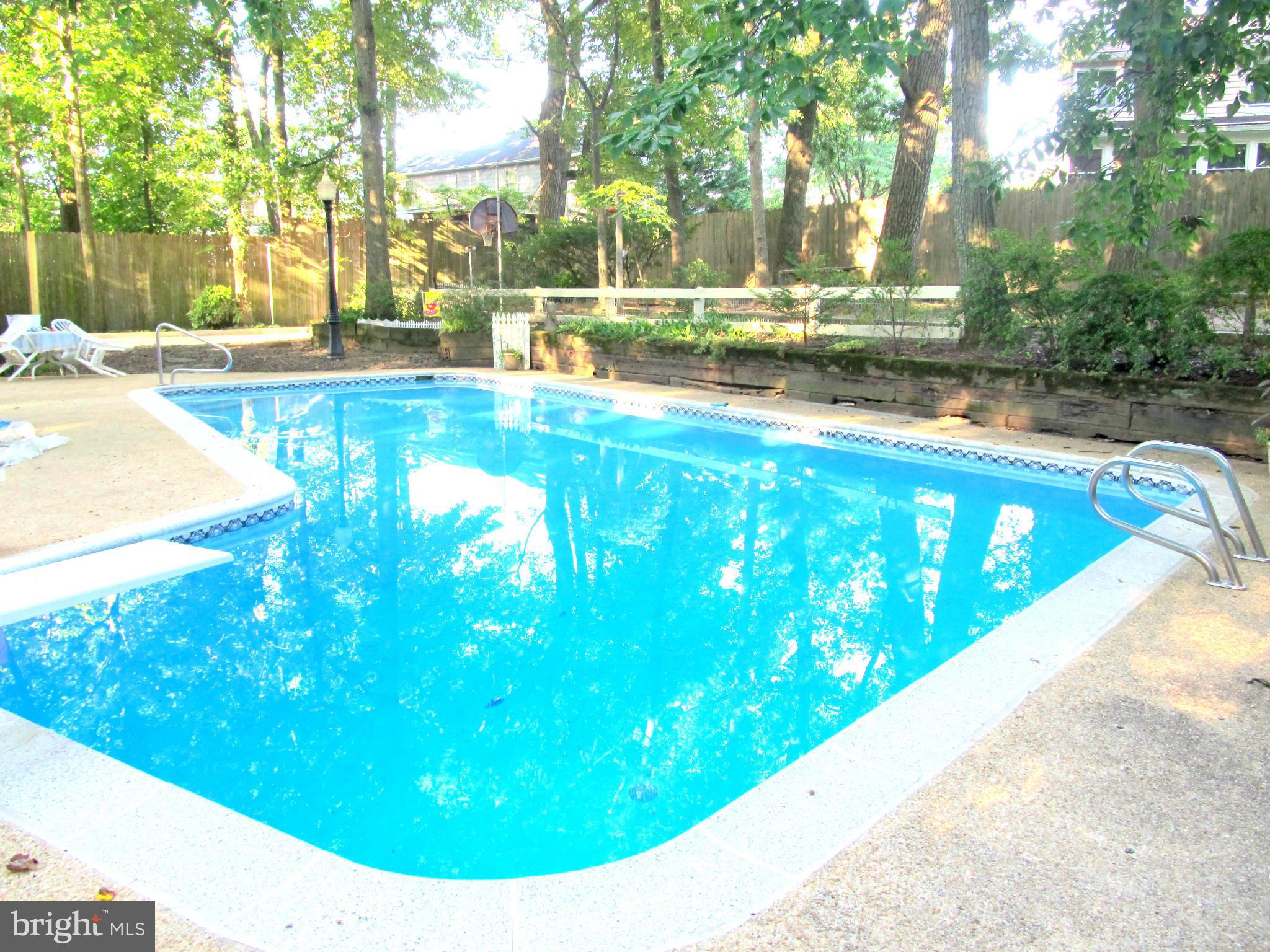 LINTHICUM - Residential