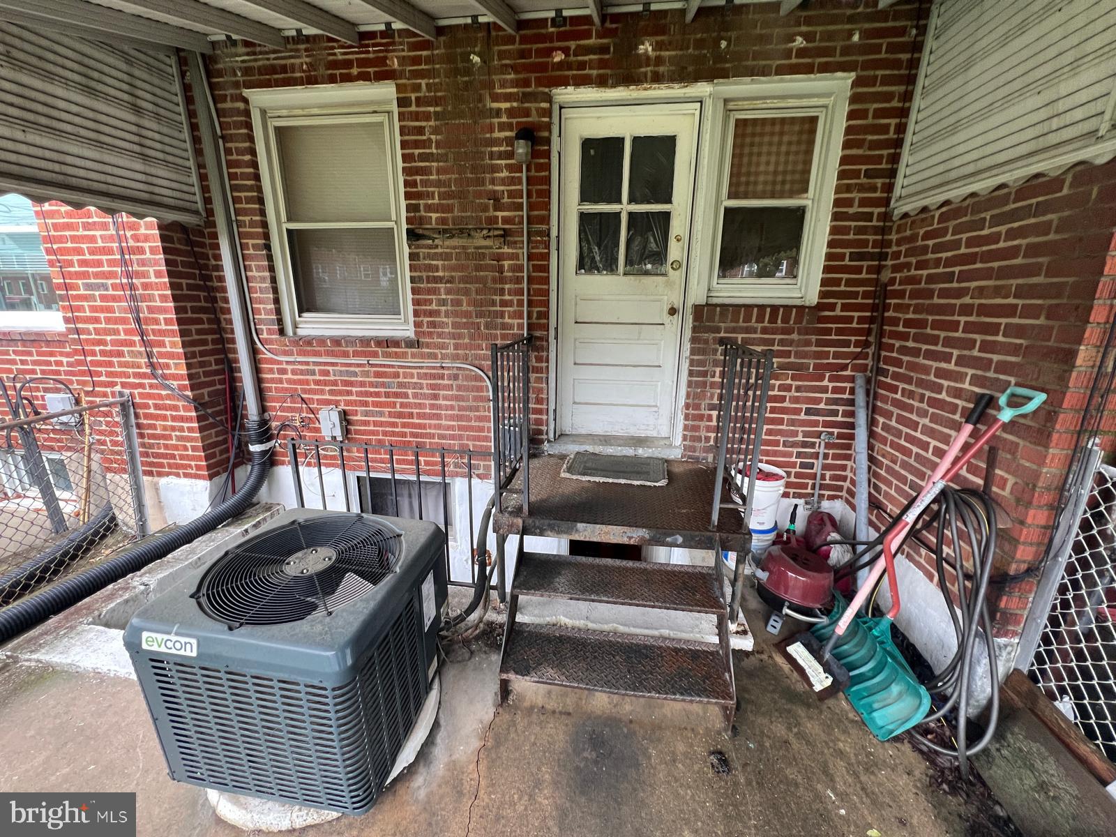 BELAIR-EDISON - Residential