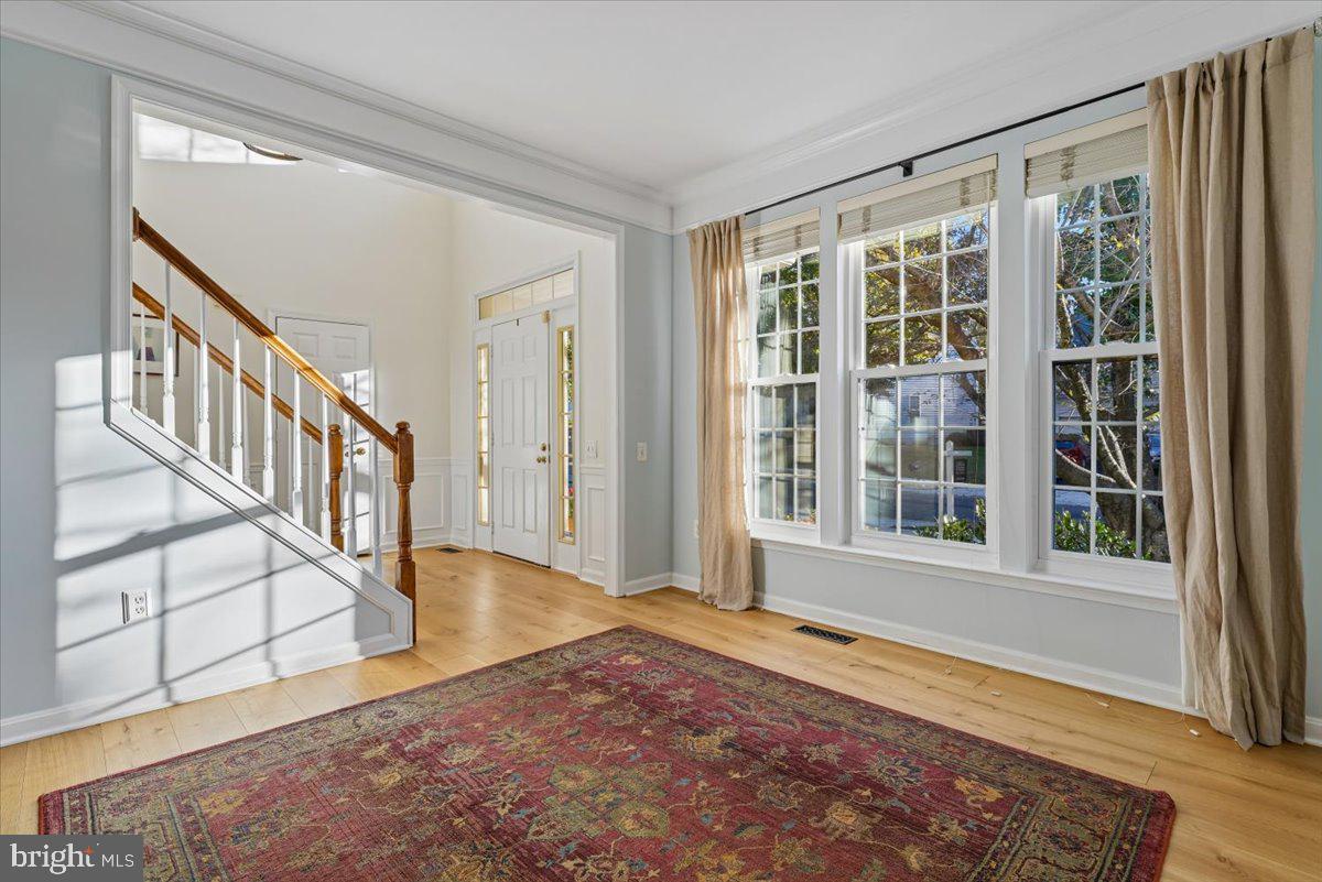 21409 EMERALD DRIVE