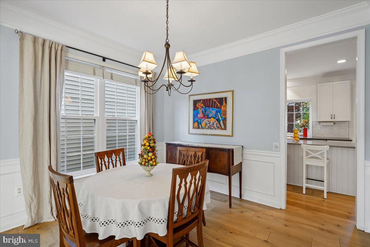 21409 EMERALD DRIVE
