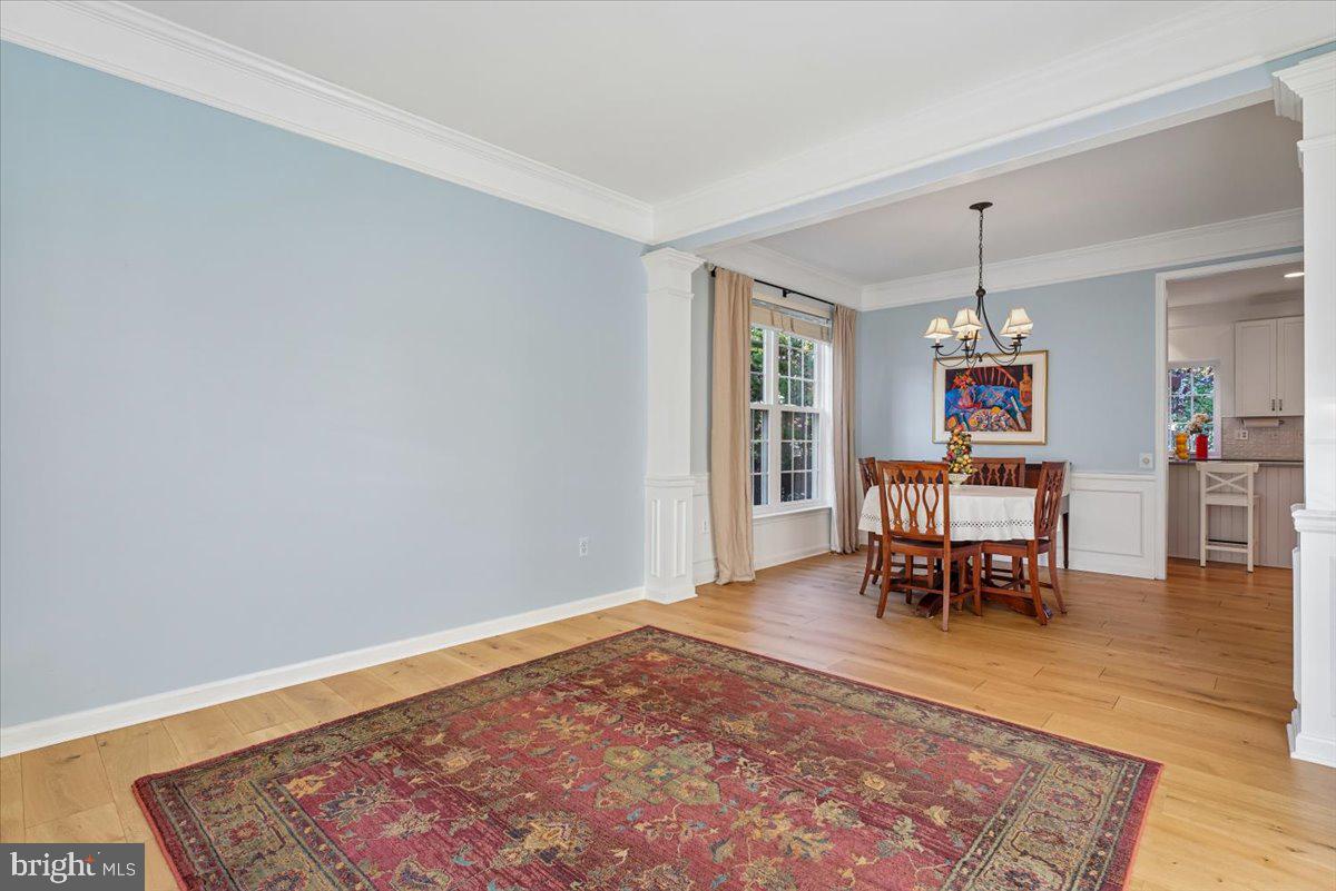 21409 EMERALD DRIVE