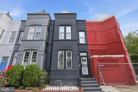 MLS: DCDC2262316