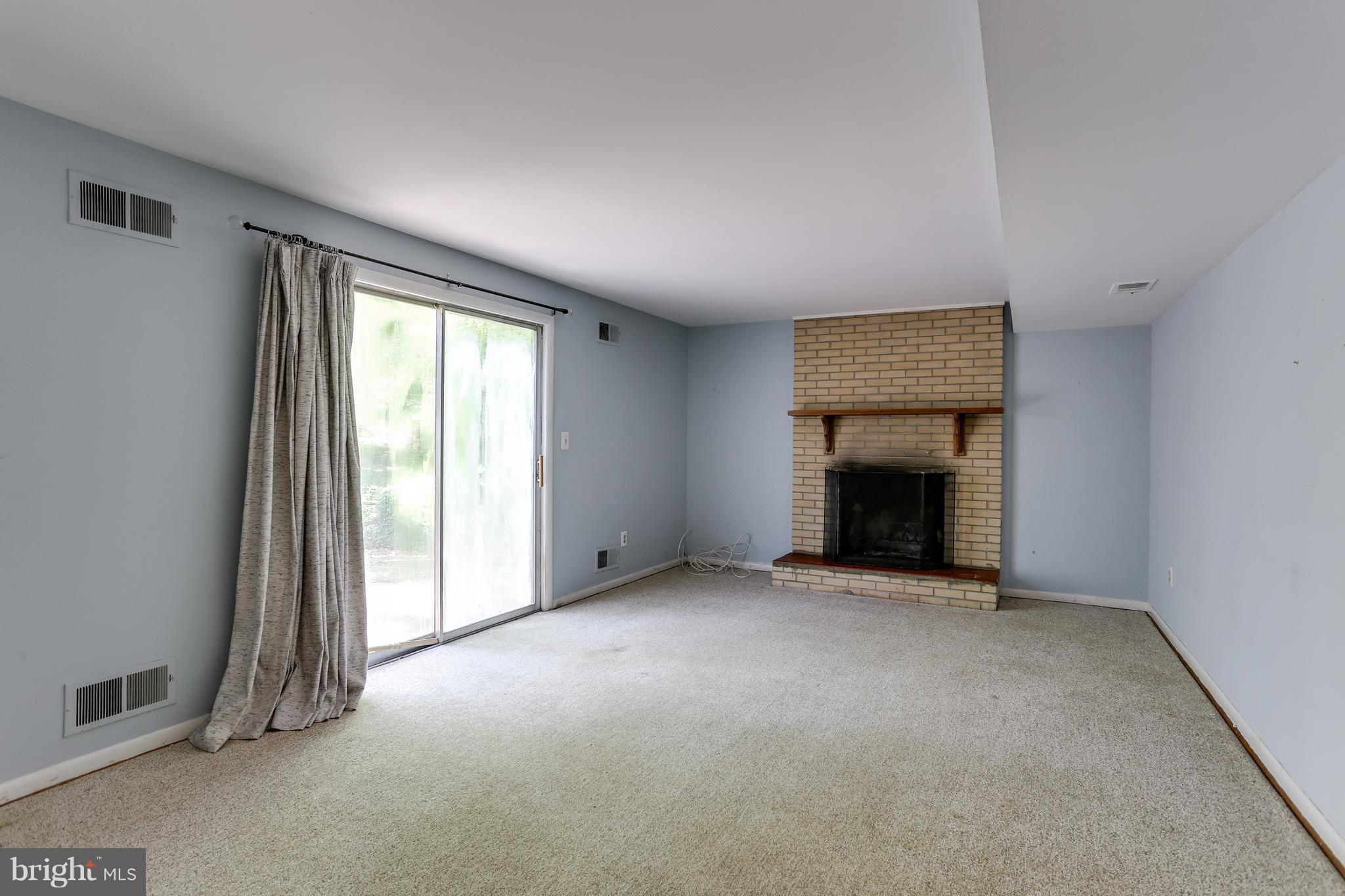 ULMSTEAD ESTATES - Residential