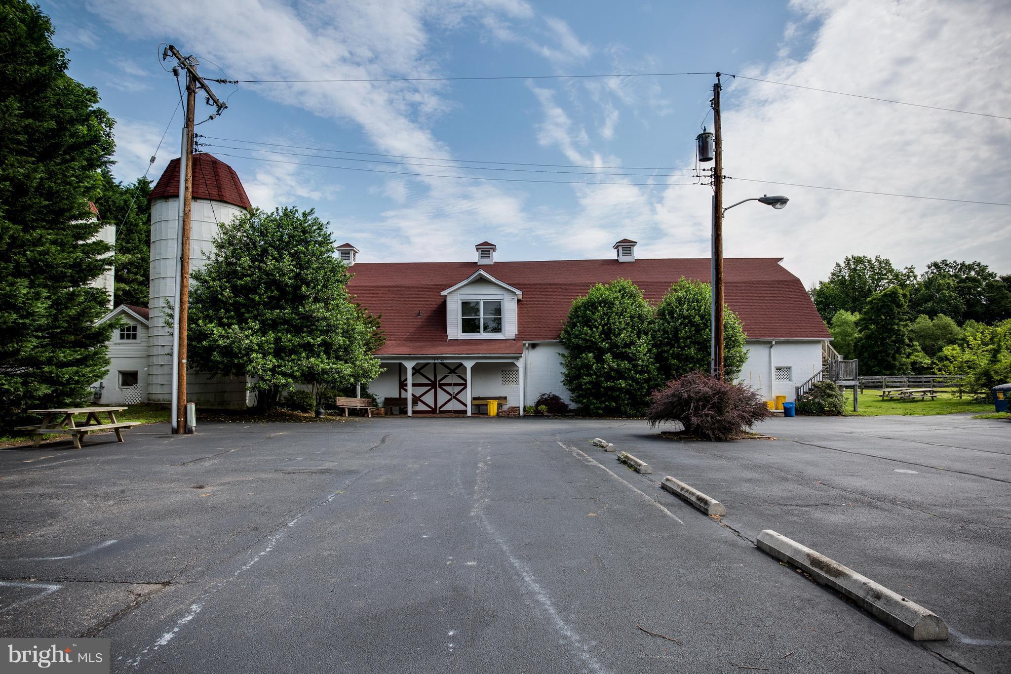 ULMSTEAD ESTATES - Residential