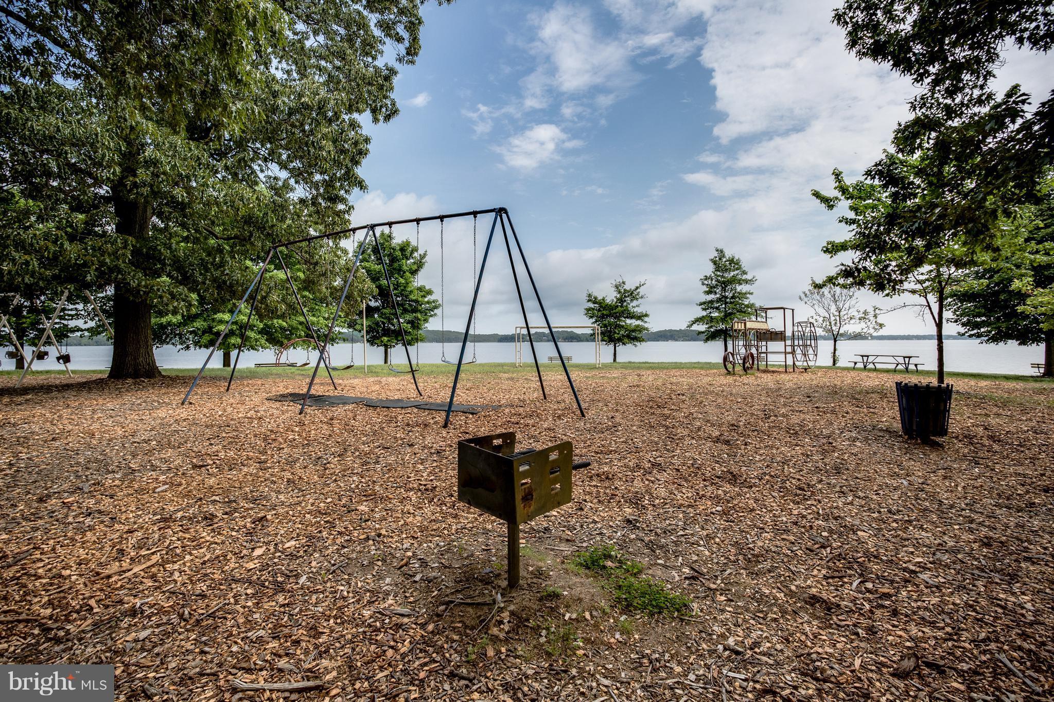 ULMSTEAD ESTATES - Residential