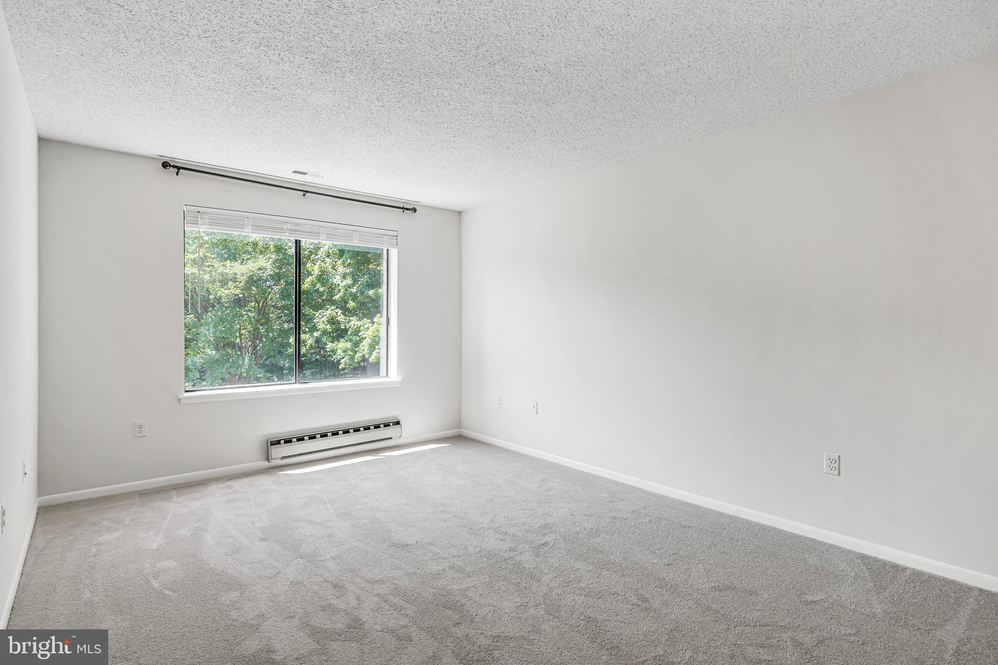 ROSSMOOR MUTUAL #19 - Residential