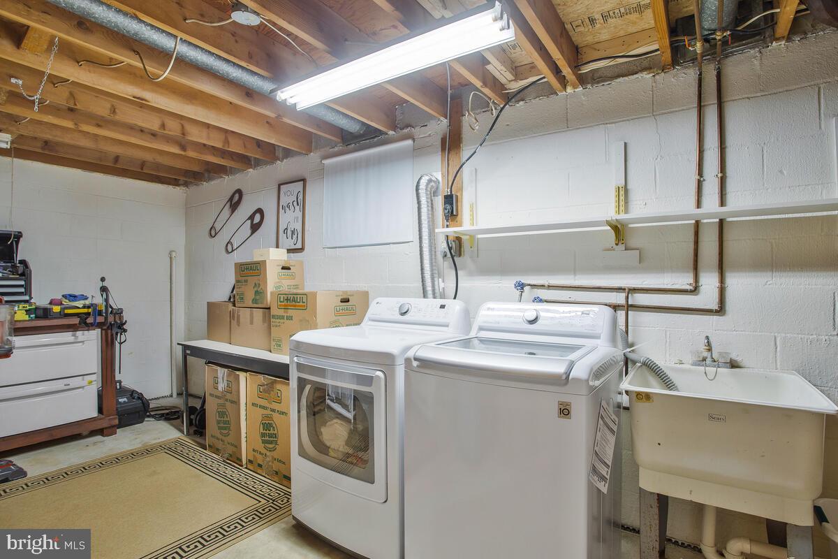 ROSE VALLEY ESTATES - Residential