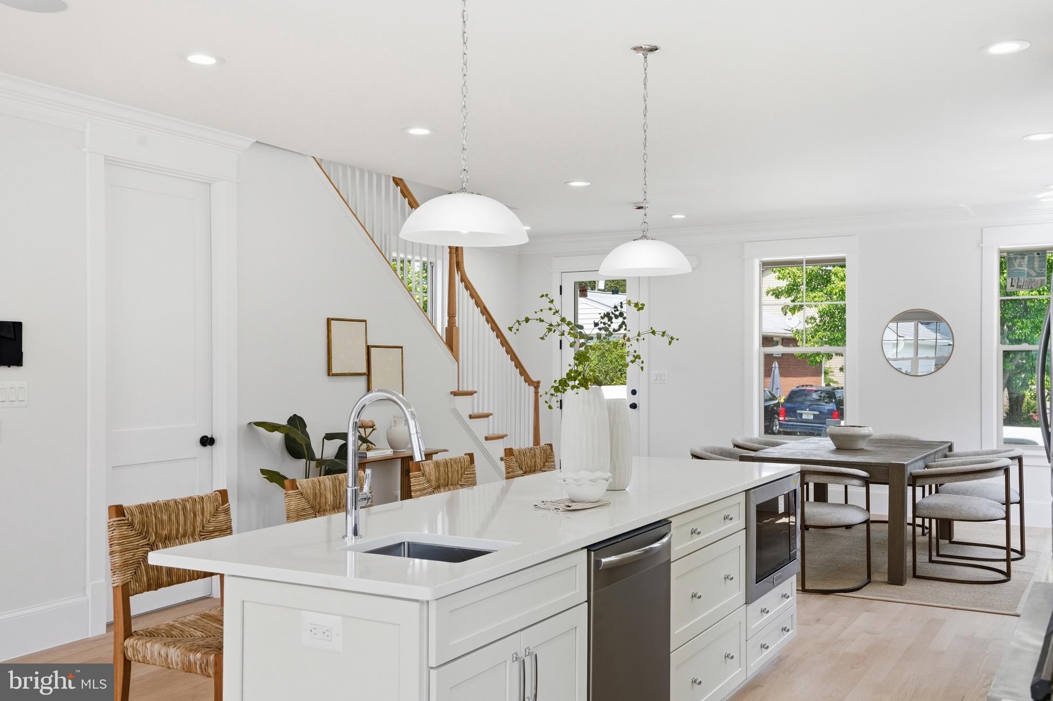 SOUTHGATE - Residential