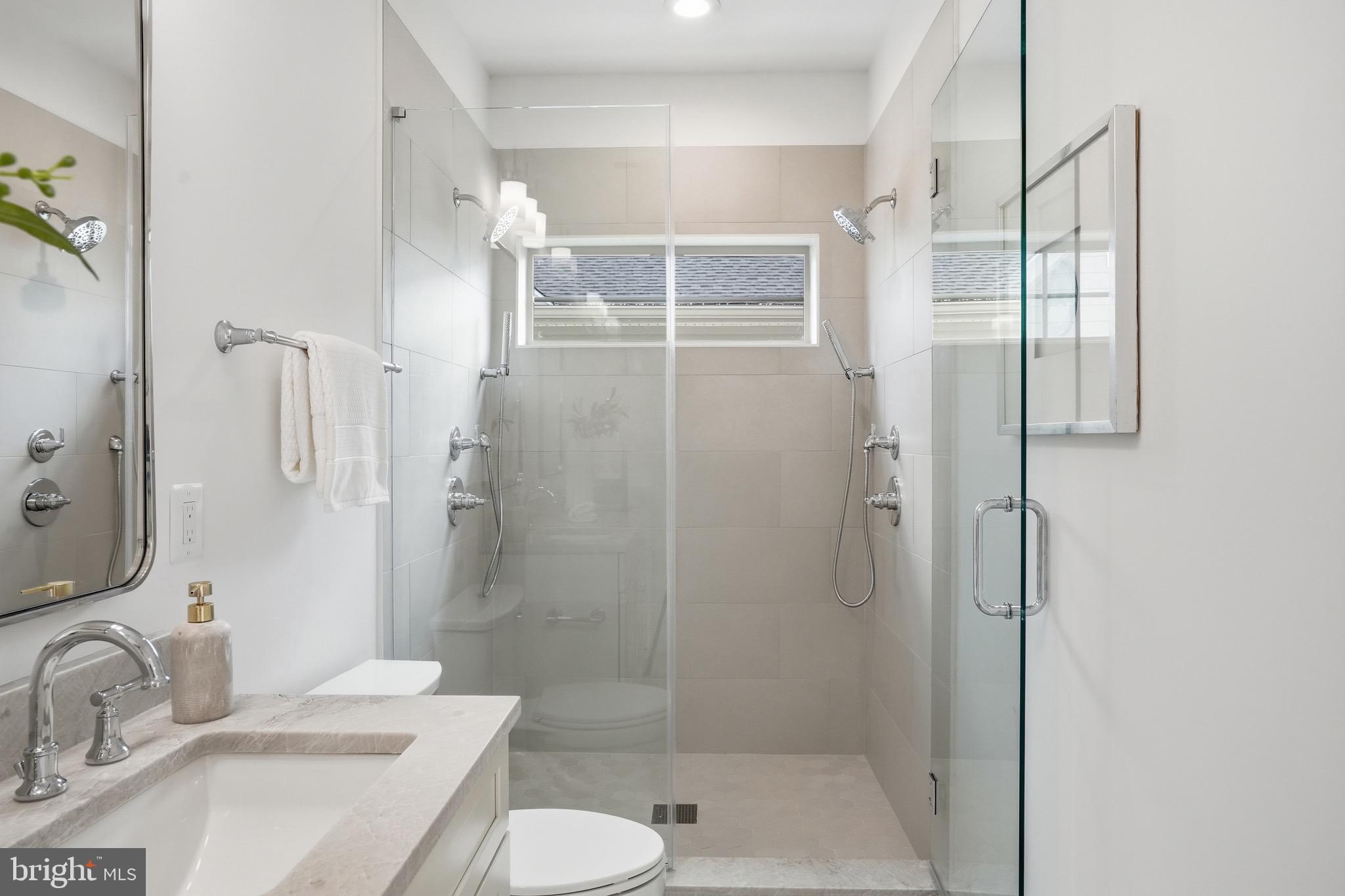 SOUTHGATE - Residential